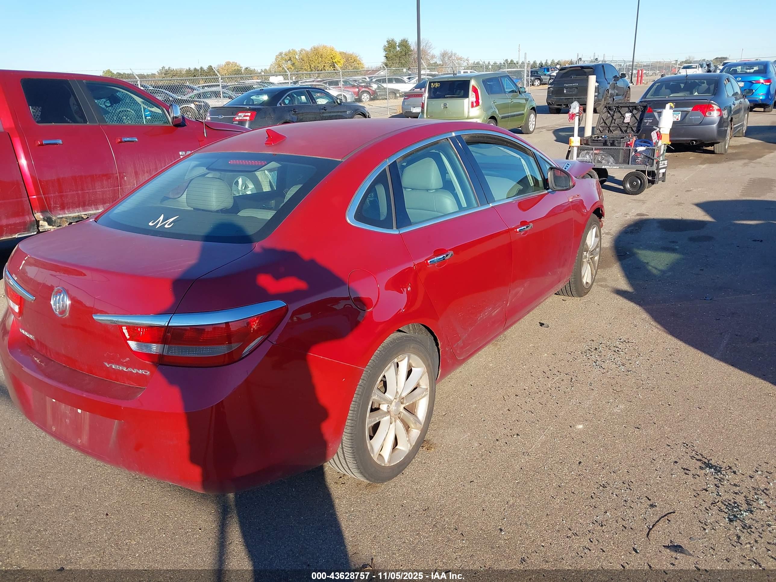 BUICK VERANO image 4