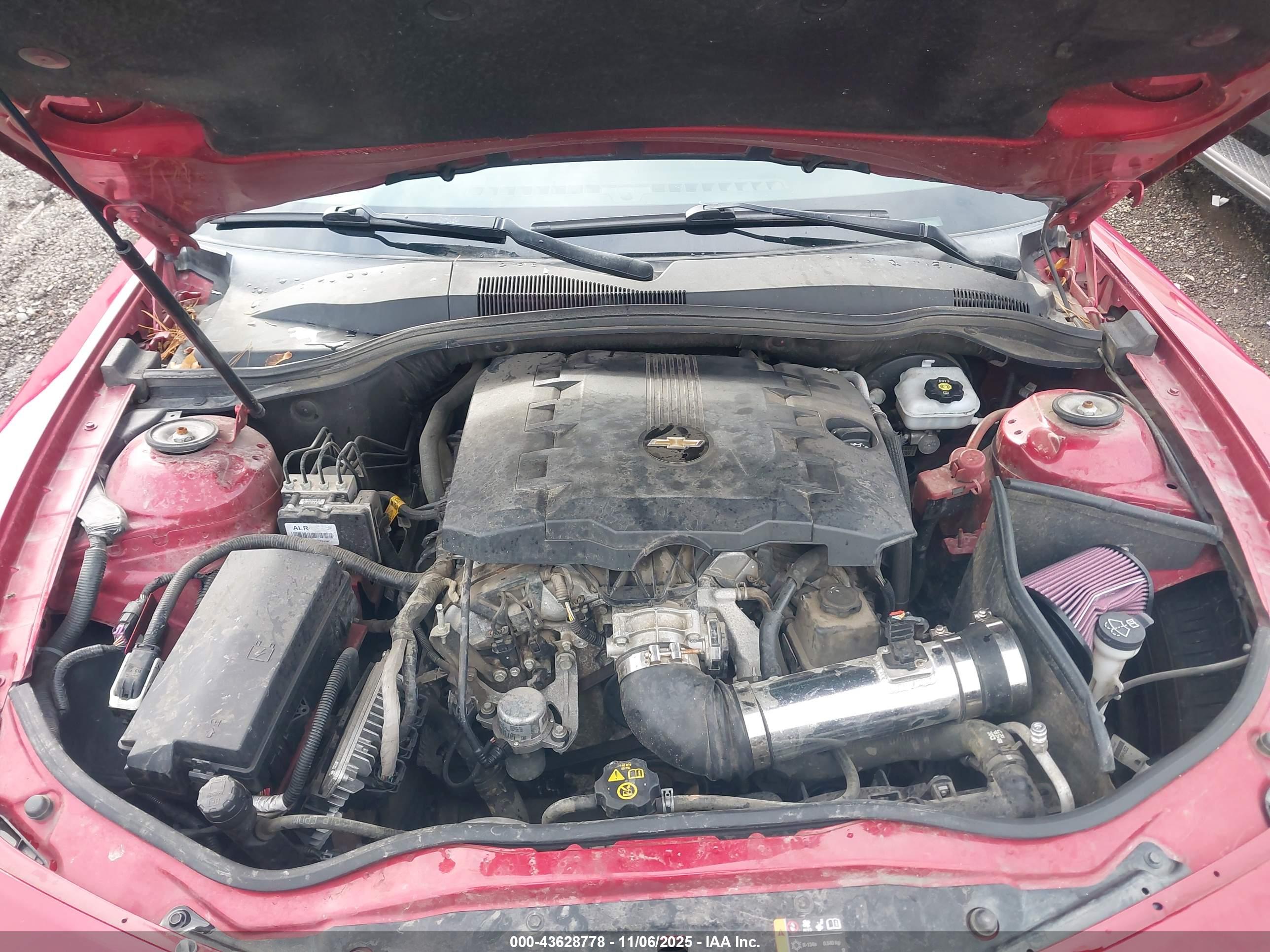 CHEVROLET CAMARO image 10
