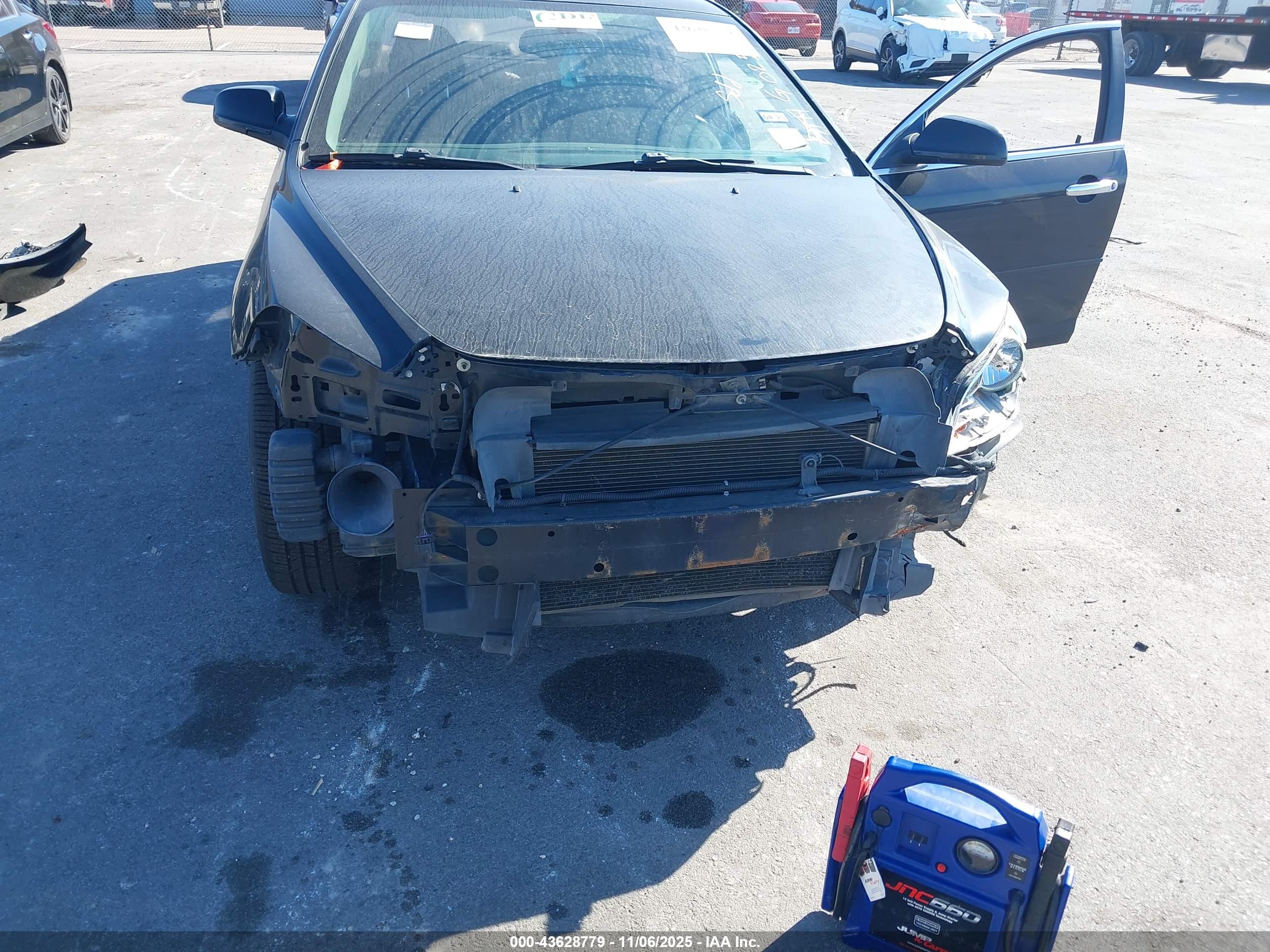 CHEVROLET MALIBU image 6