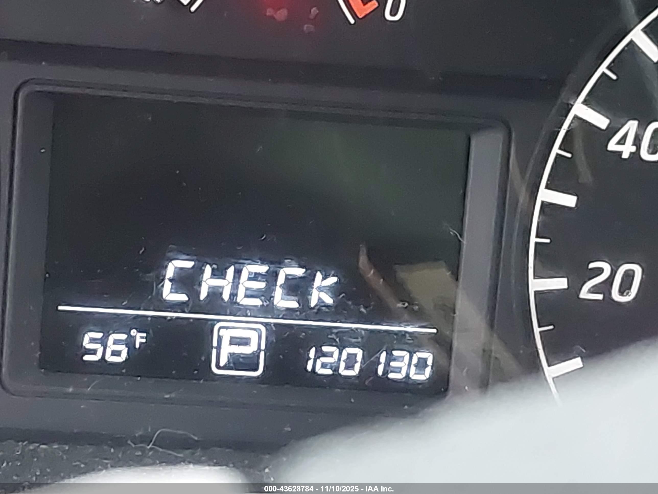 NISSAN SENTRA image 7