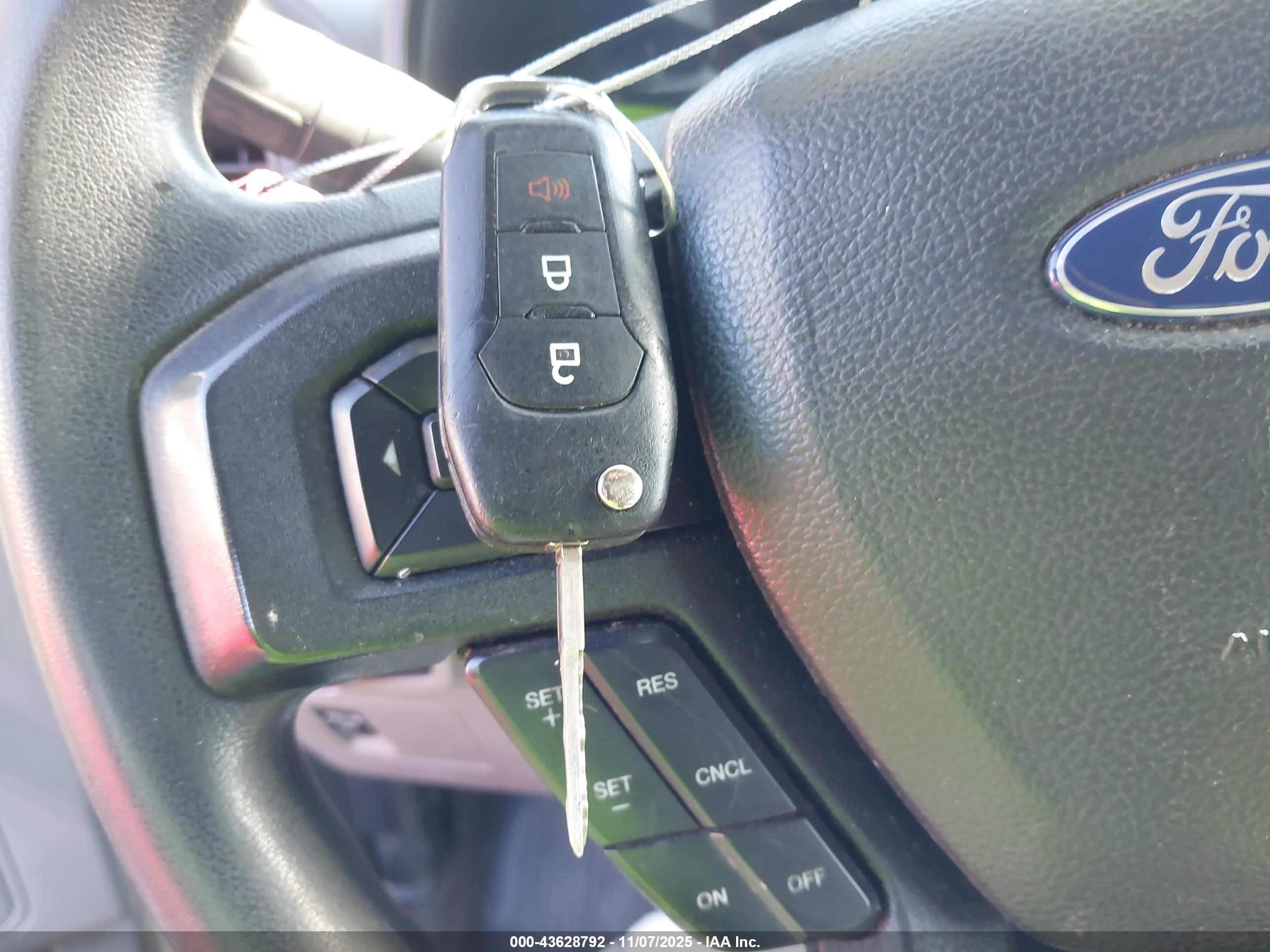 FORD F-150 image 11