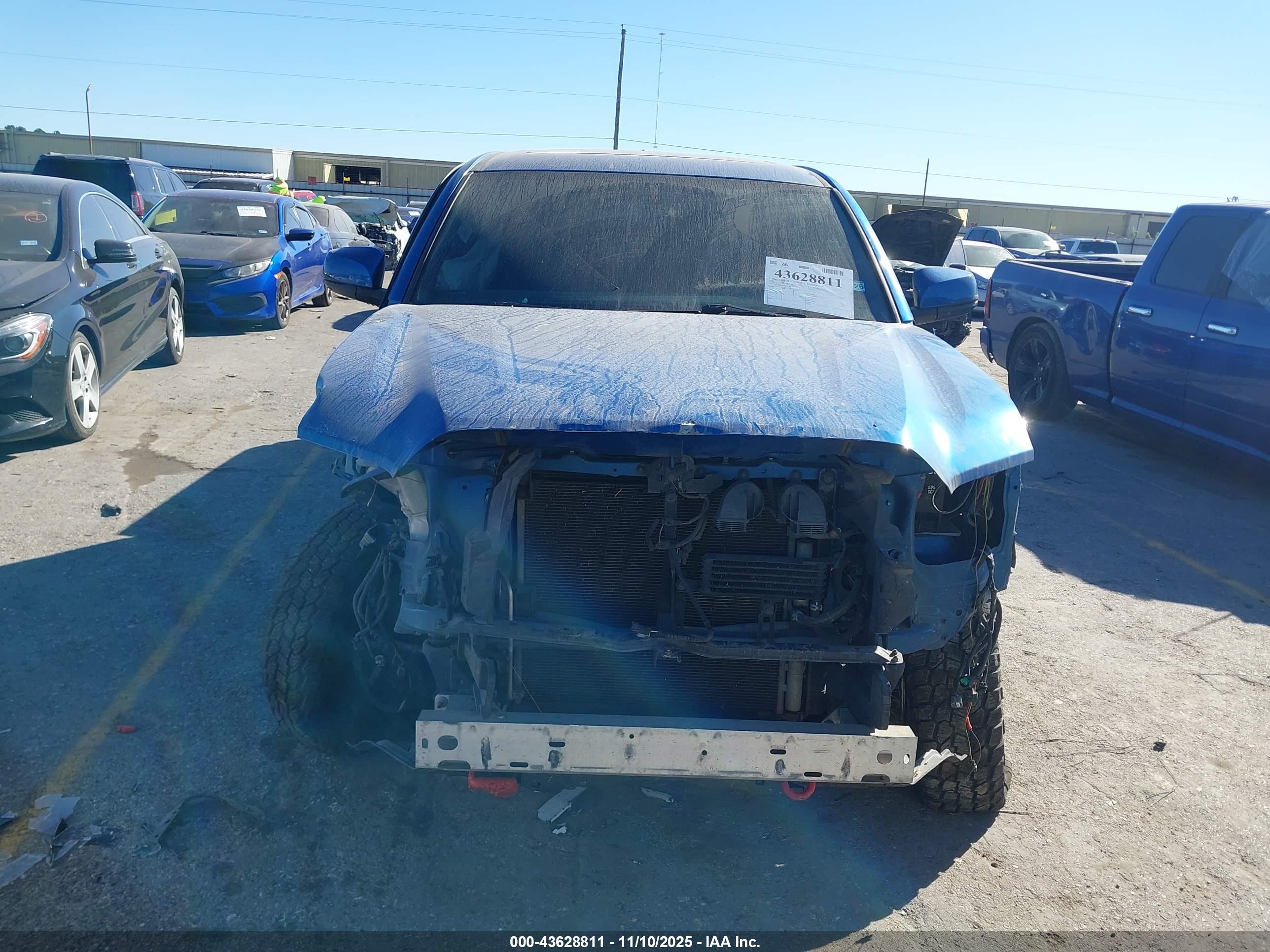 TOYOTA TACOMA image 6