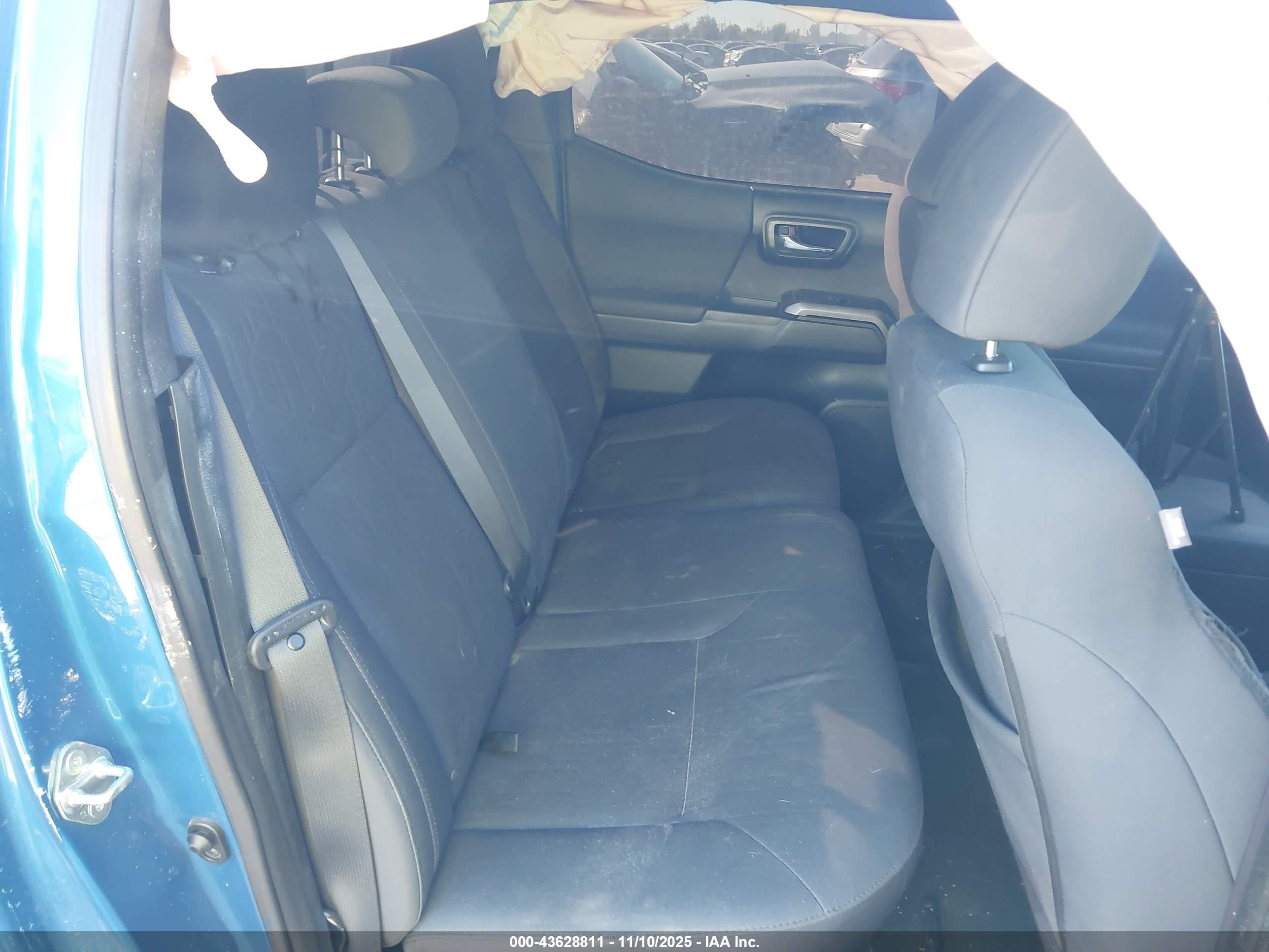 TOYOTA TACOMA image 8