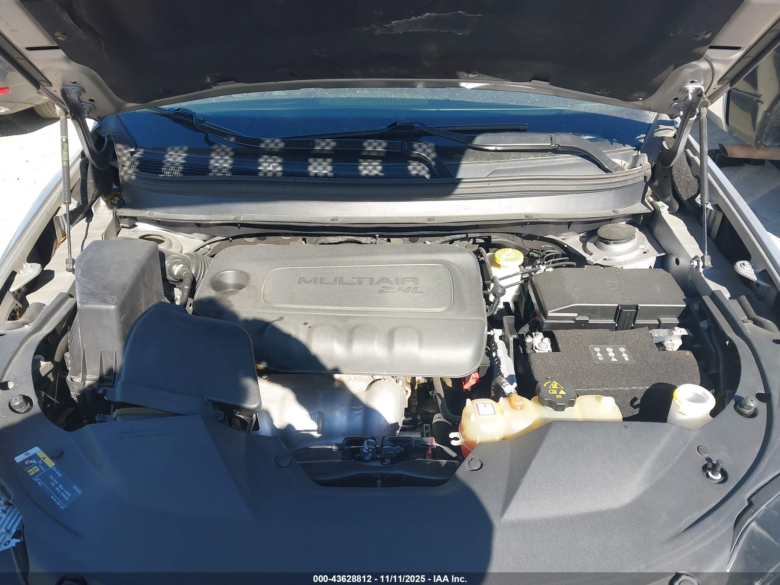 JEEP CHEROKEE image 10