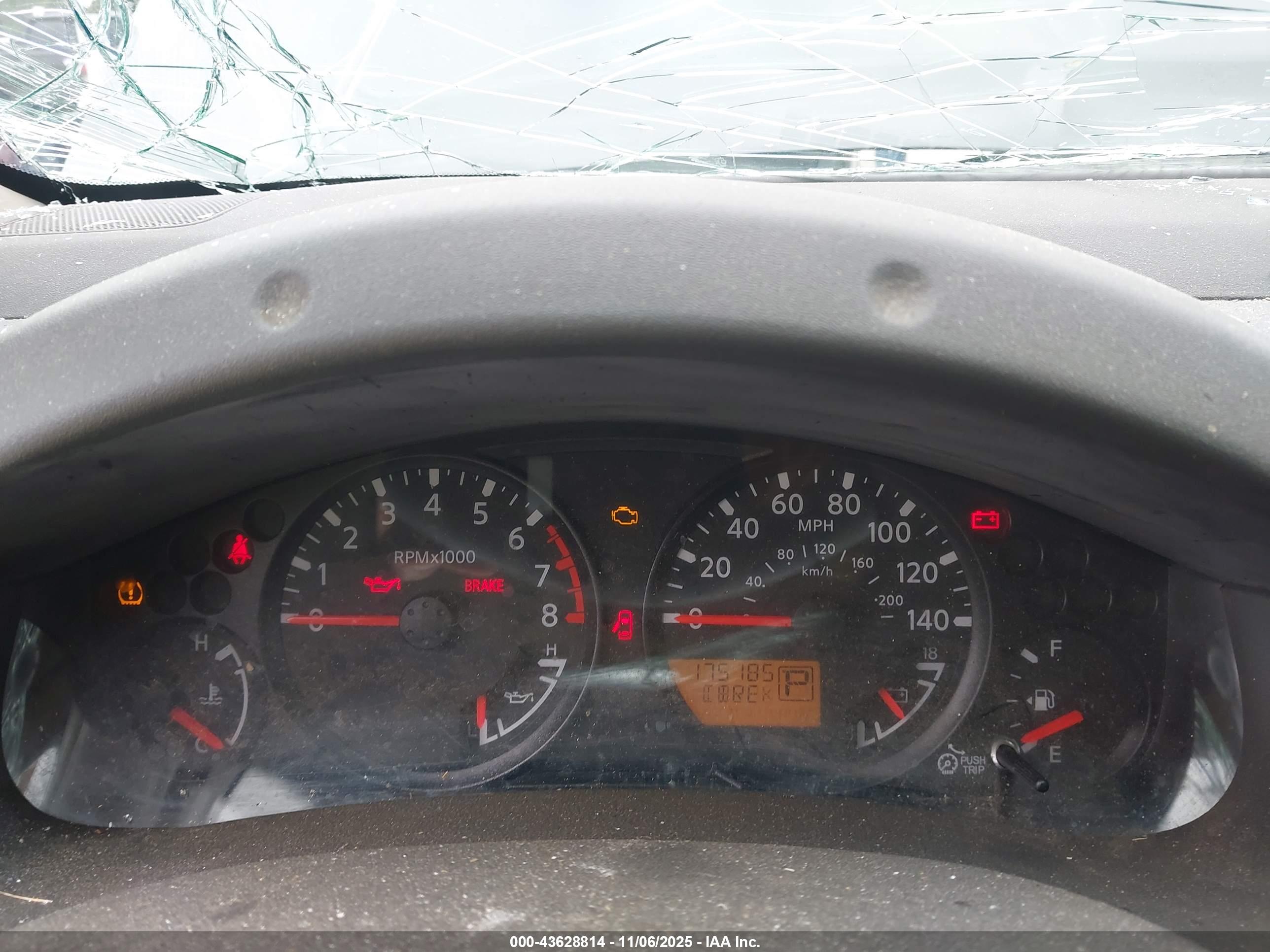 NISSAN FRONTIER image 7
