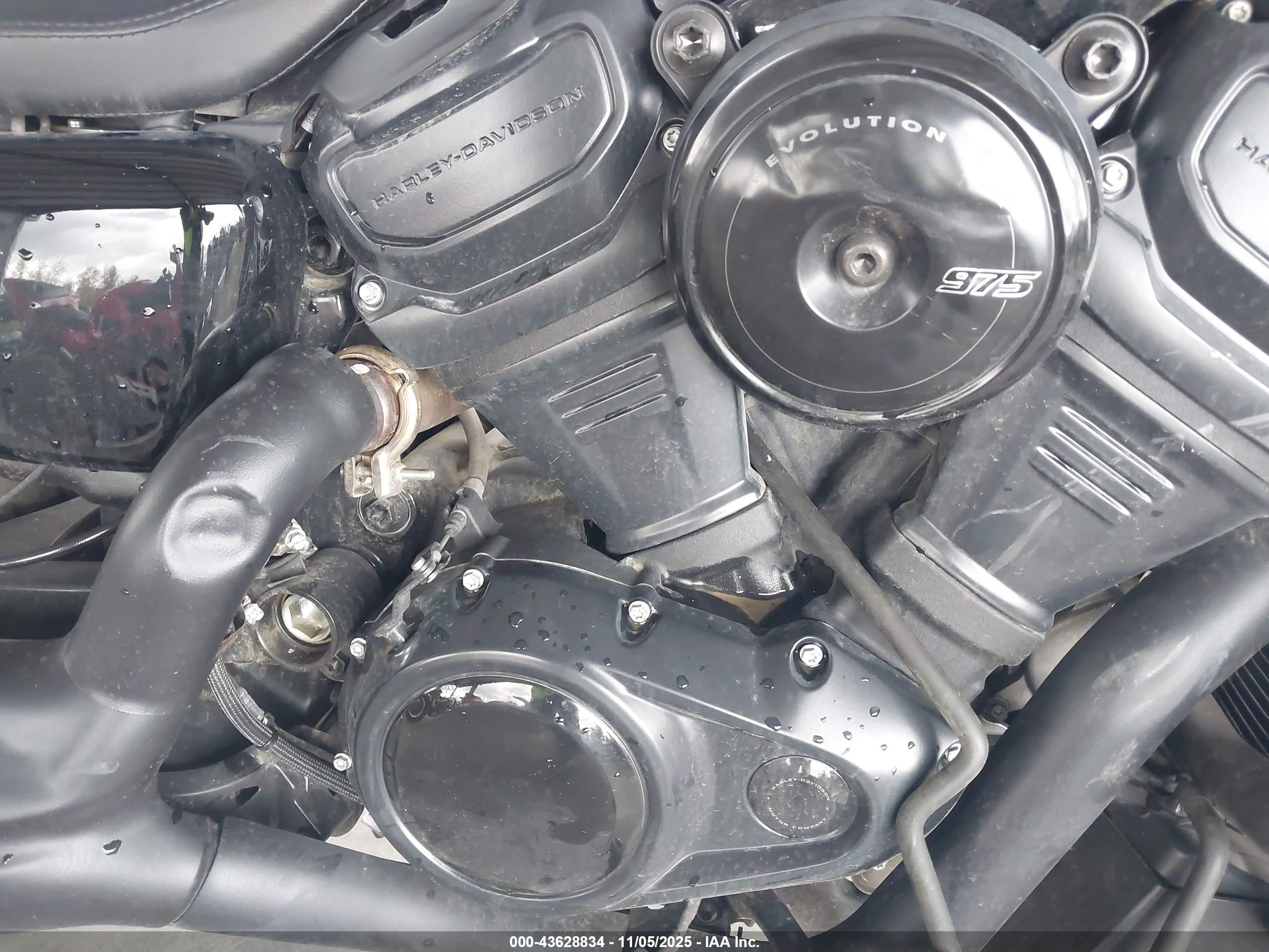 HARLEY-DAVIDSON RH975 image 8