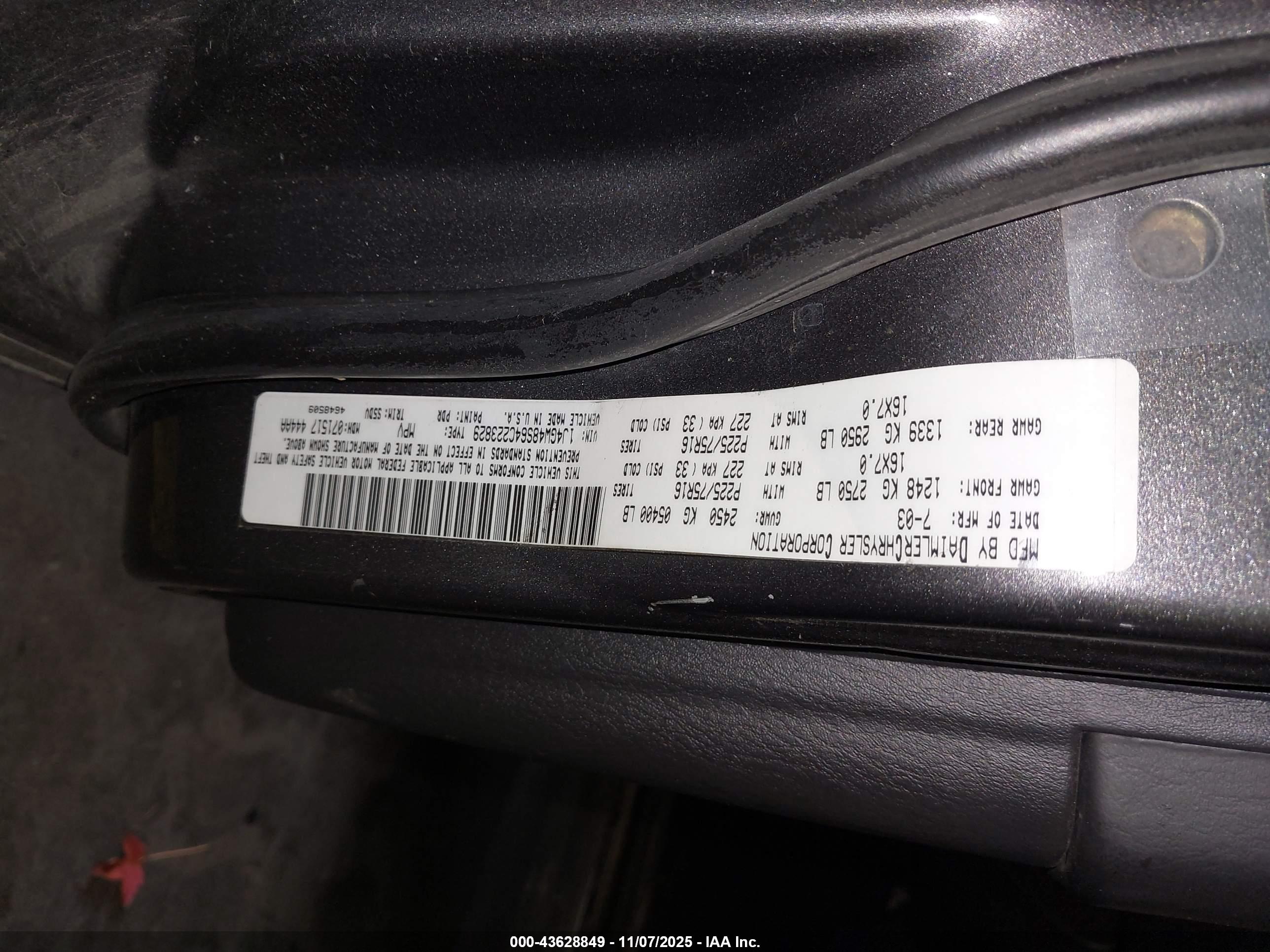 JEEP GRAND image 9