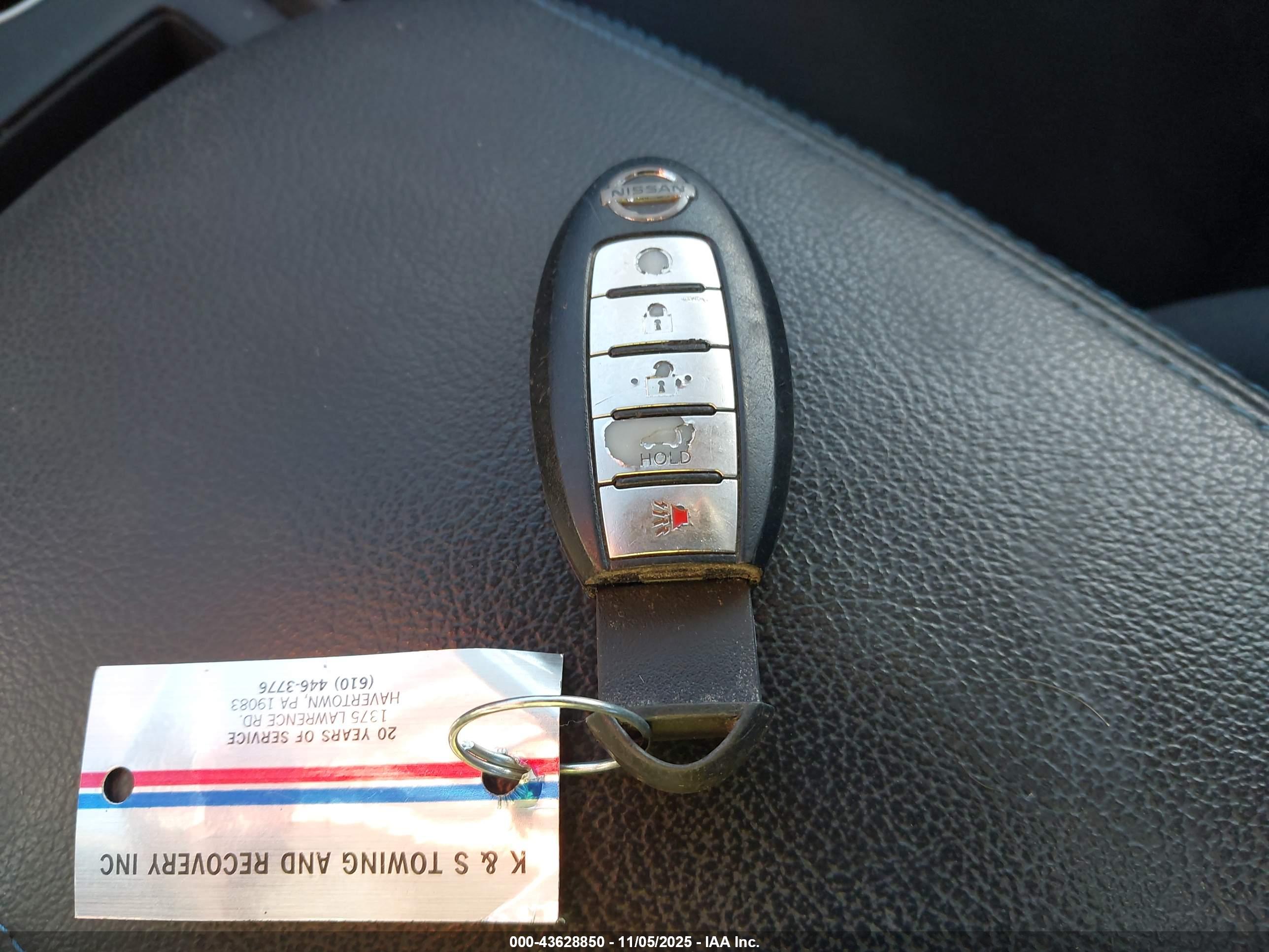 NISSAN ALTIMA image 11