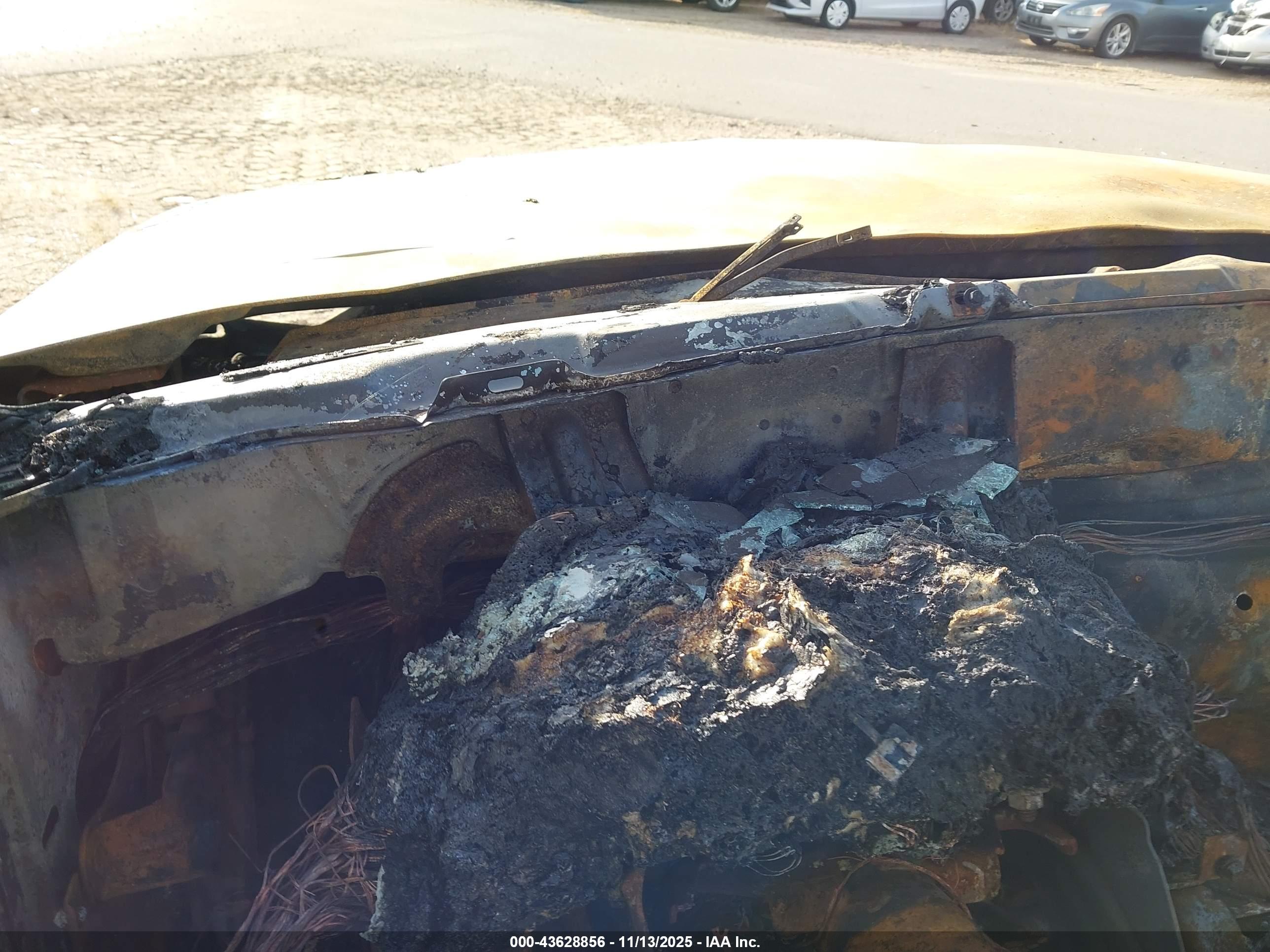 CHEVROLET C1500 image 7