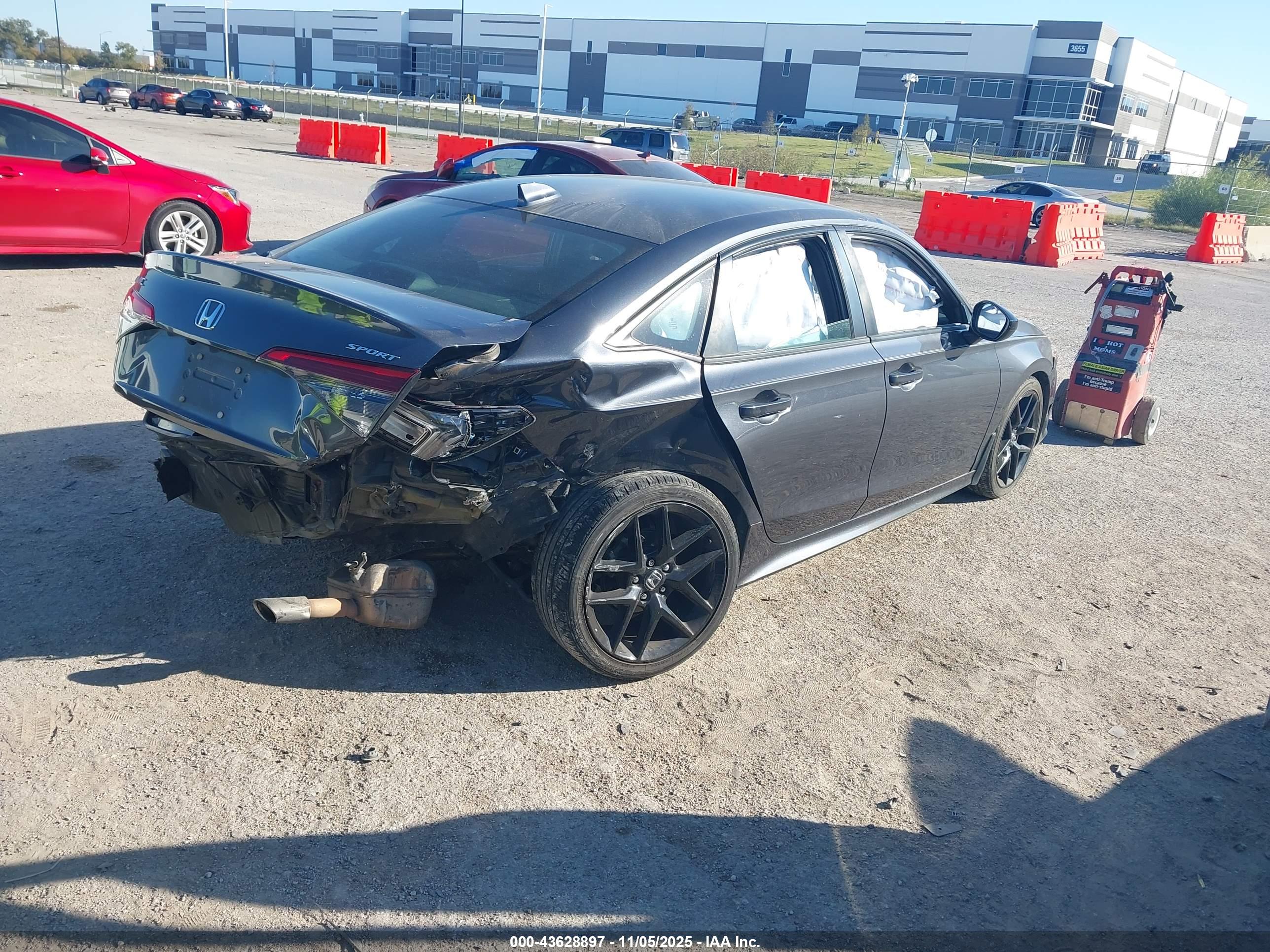 HONDA CIVIC image 4