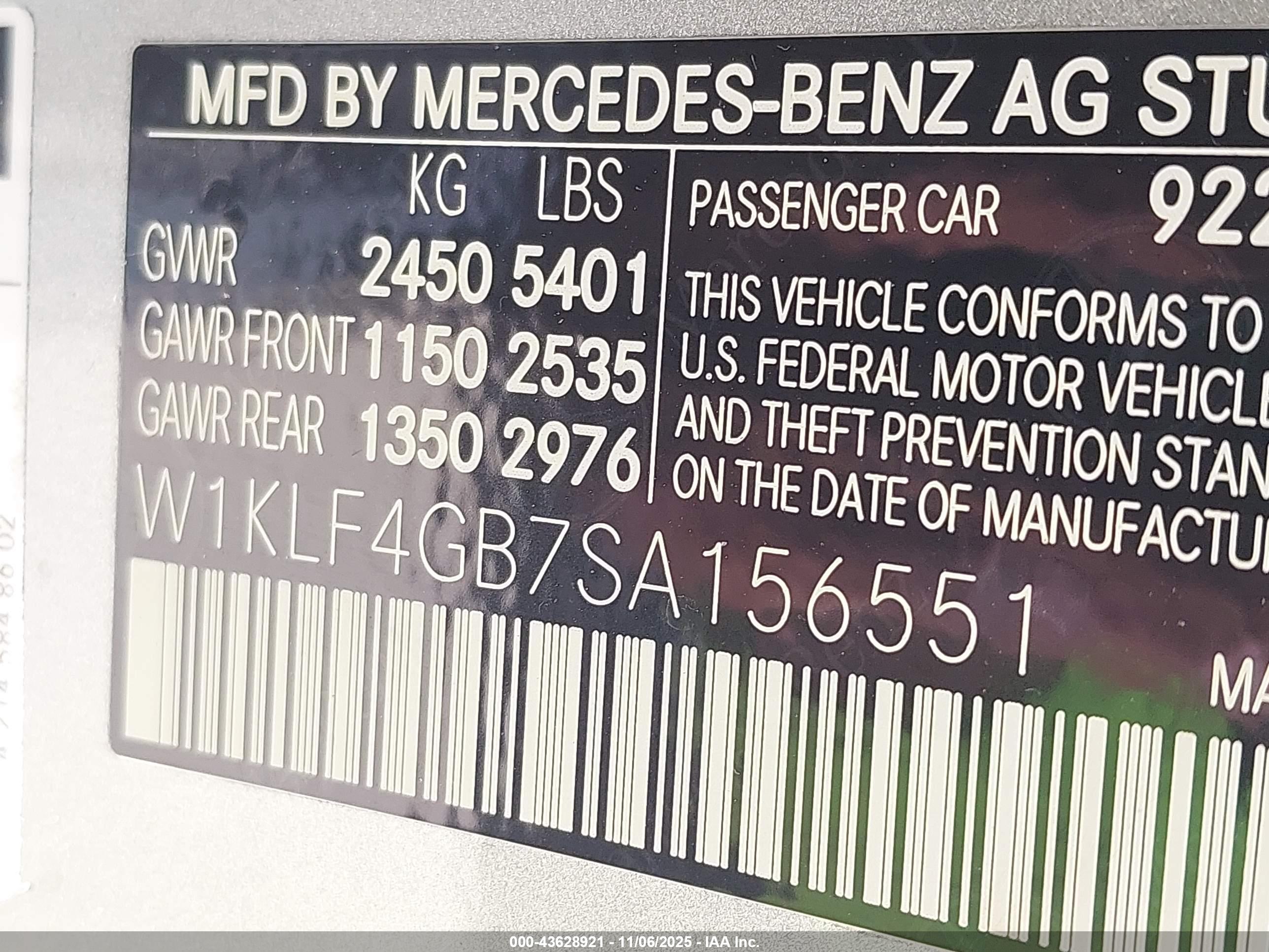 MERCEDES-BENZ E image 9