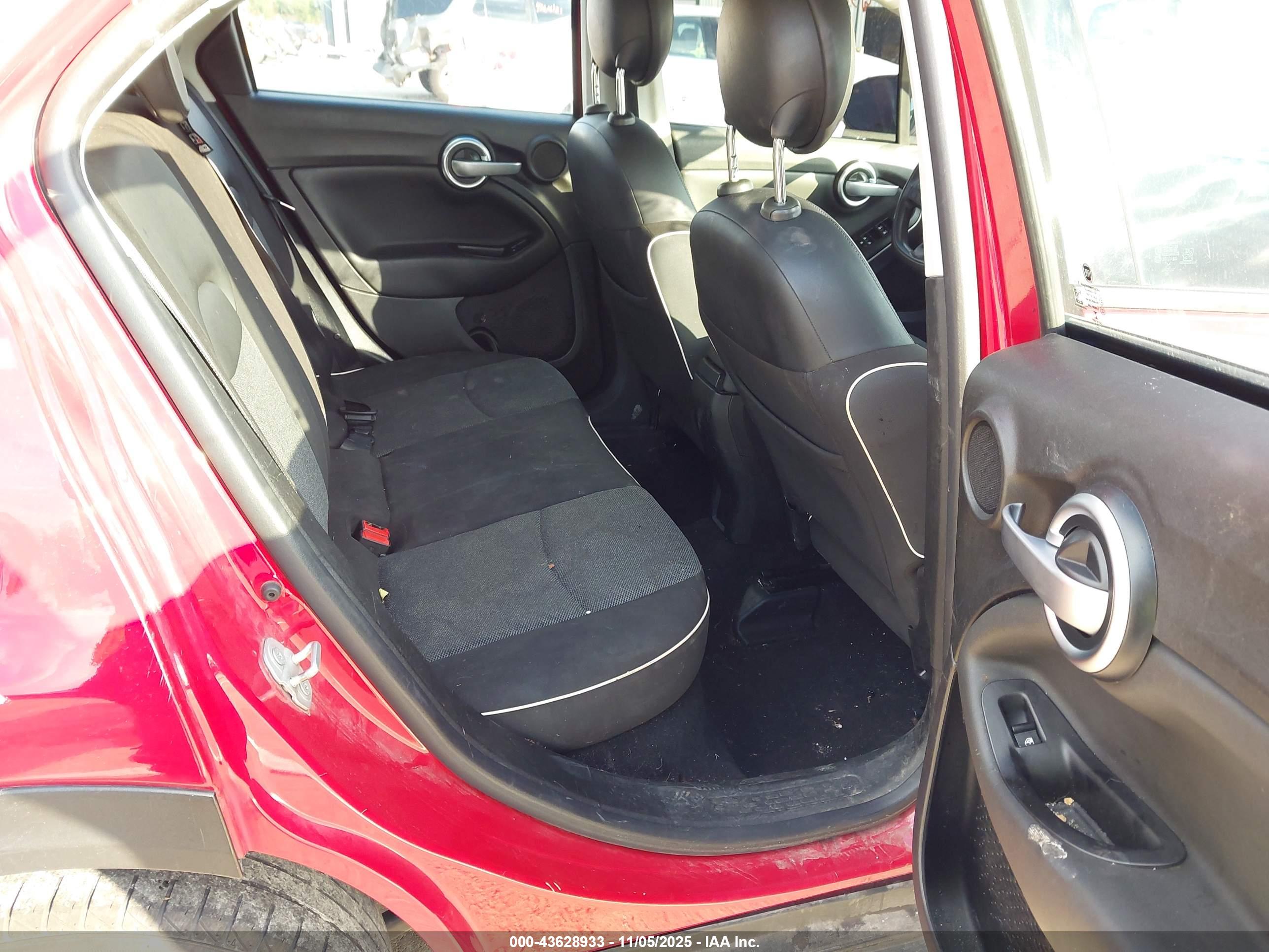 FIAT 500X image 8