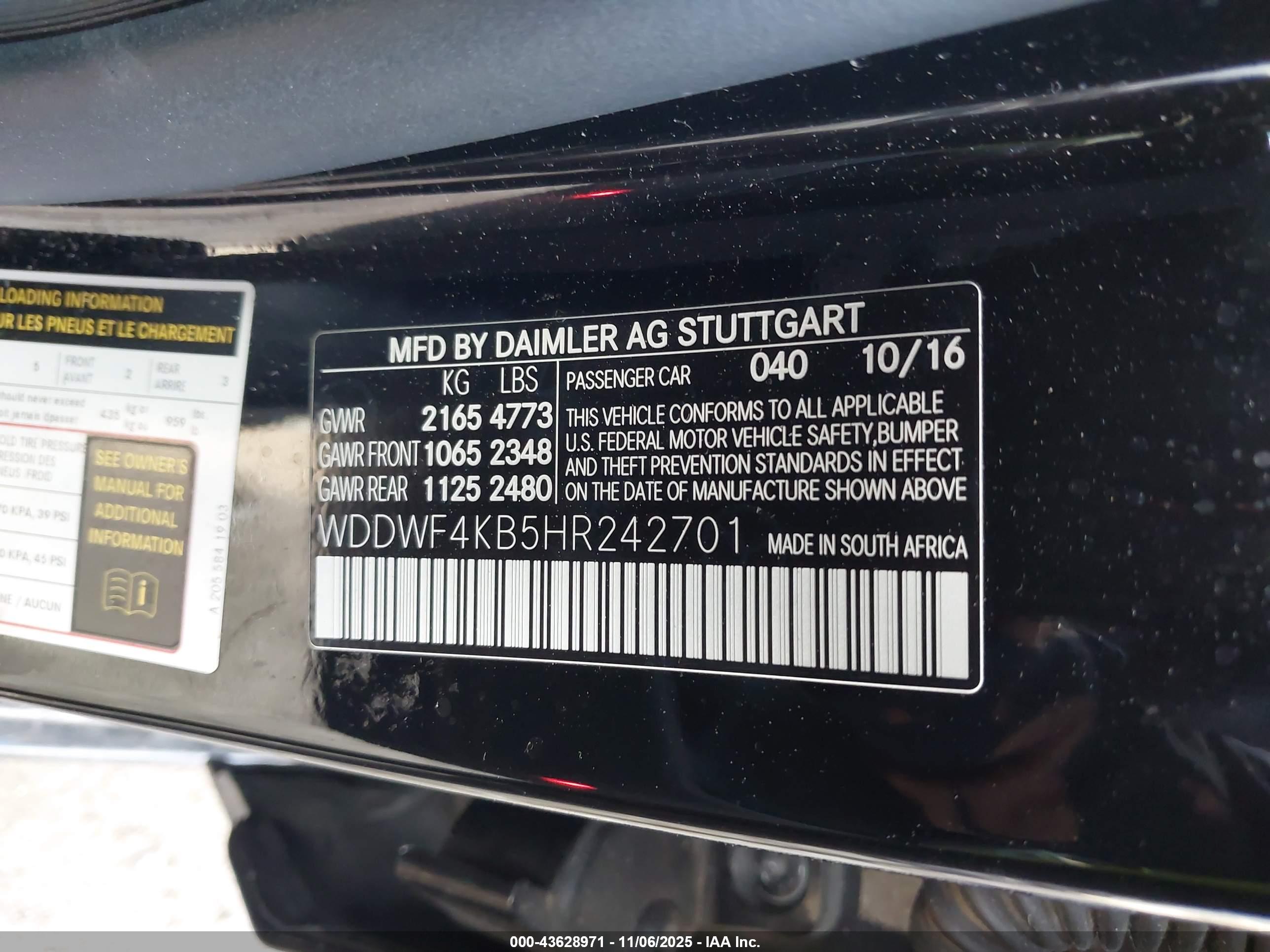 MERCEDES-BENZ C image 9