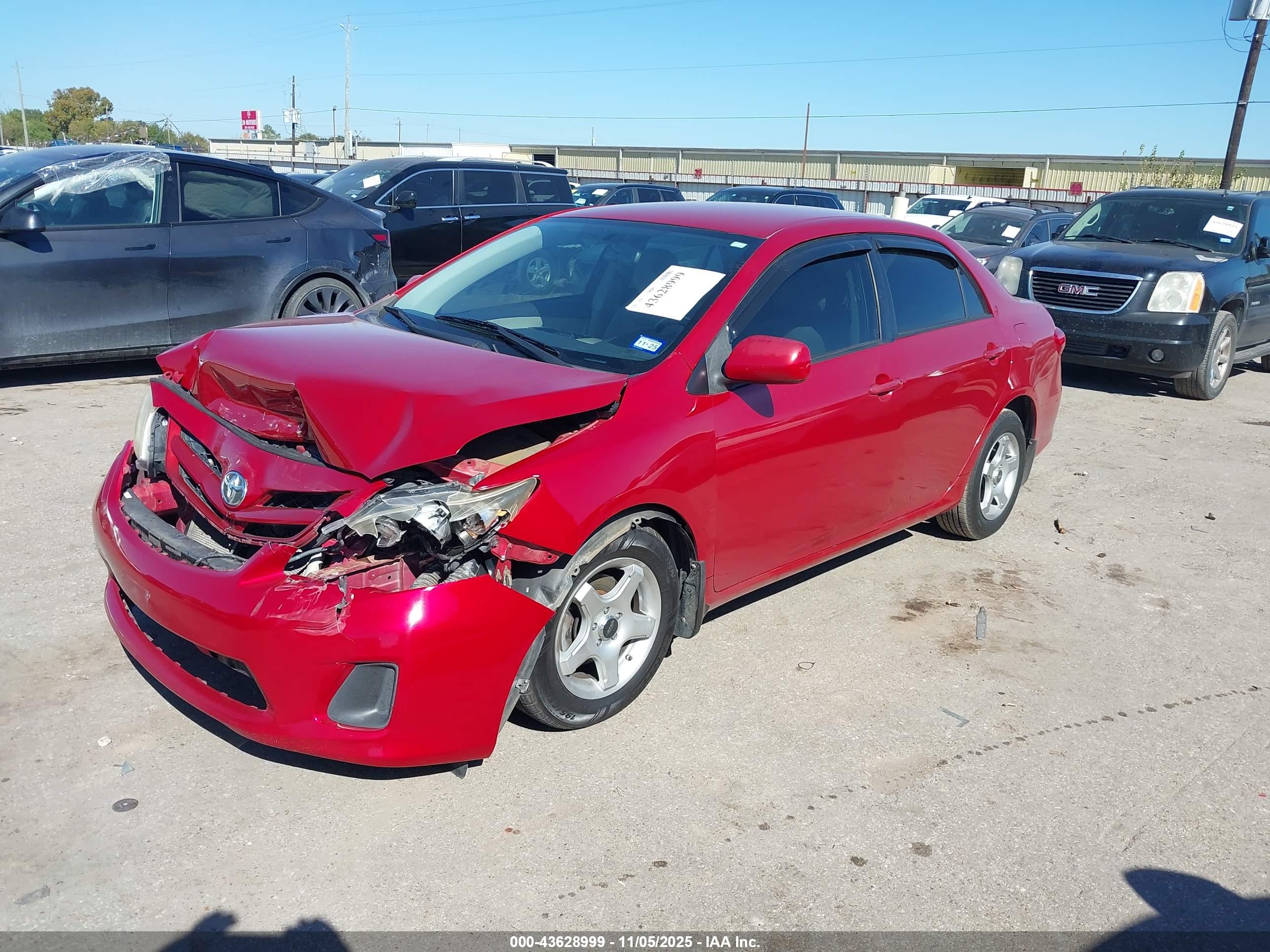 TOYOTA COROLLA image 2