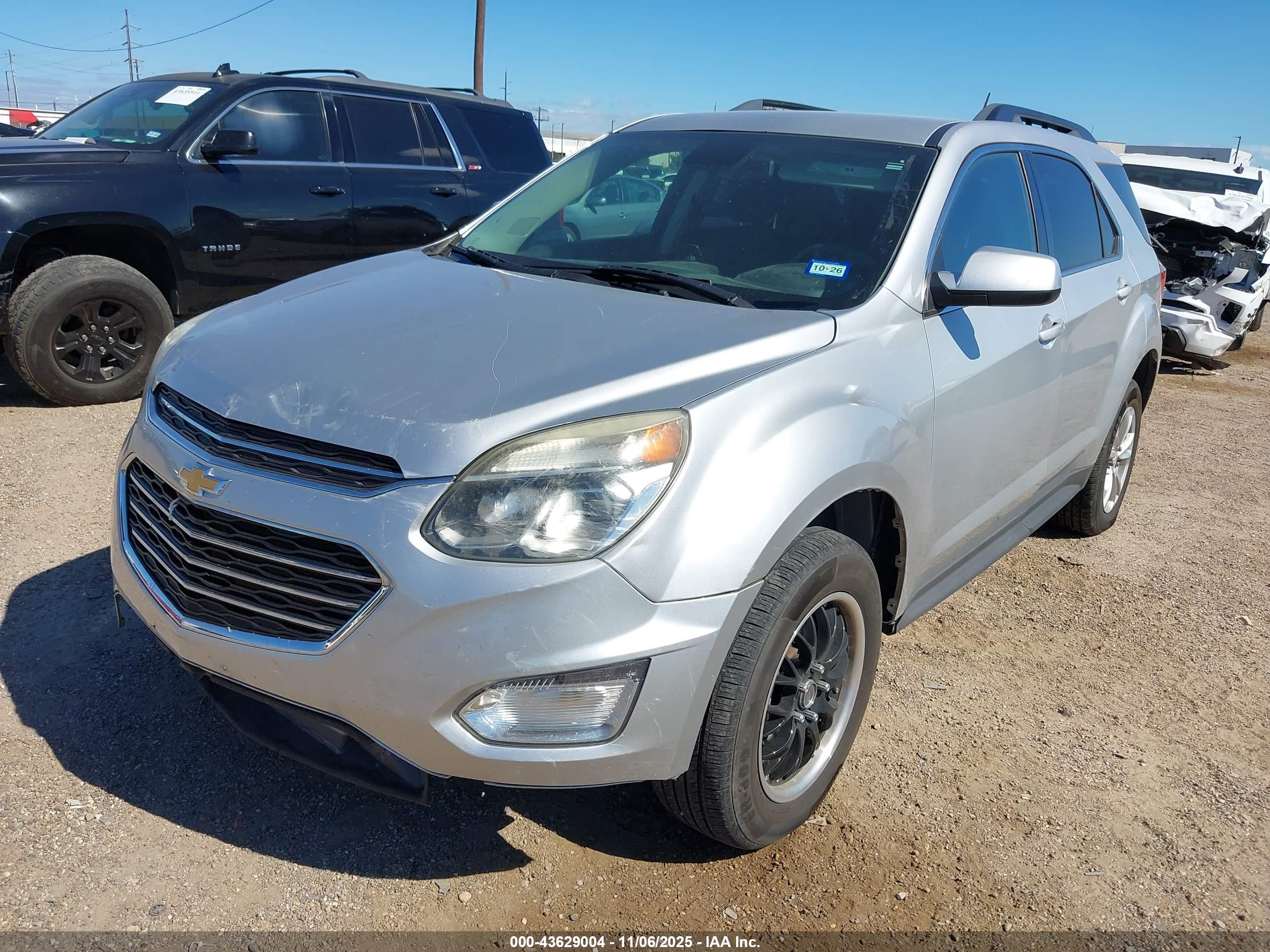 CHEVROLET EQUINOX image 2