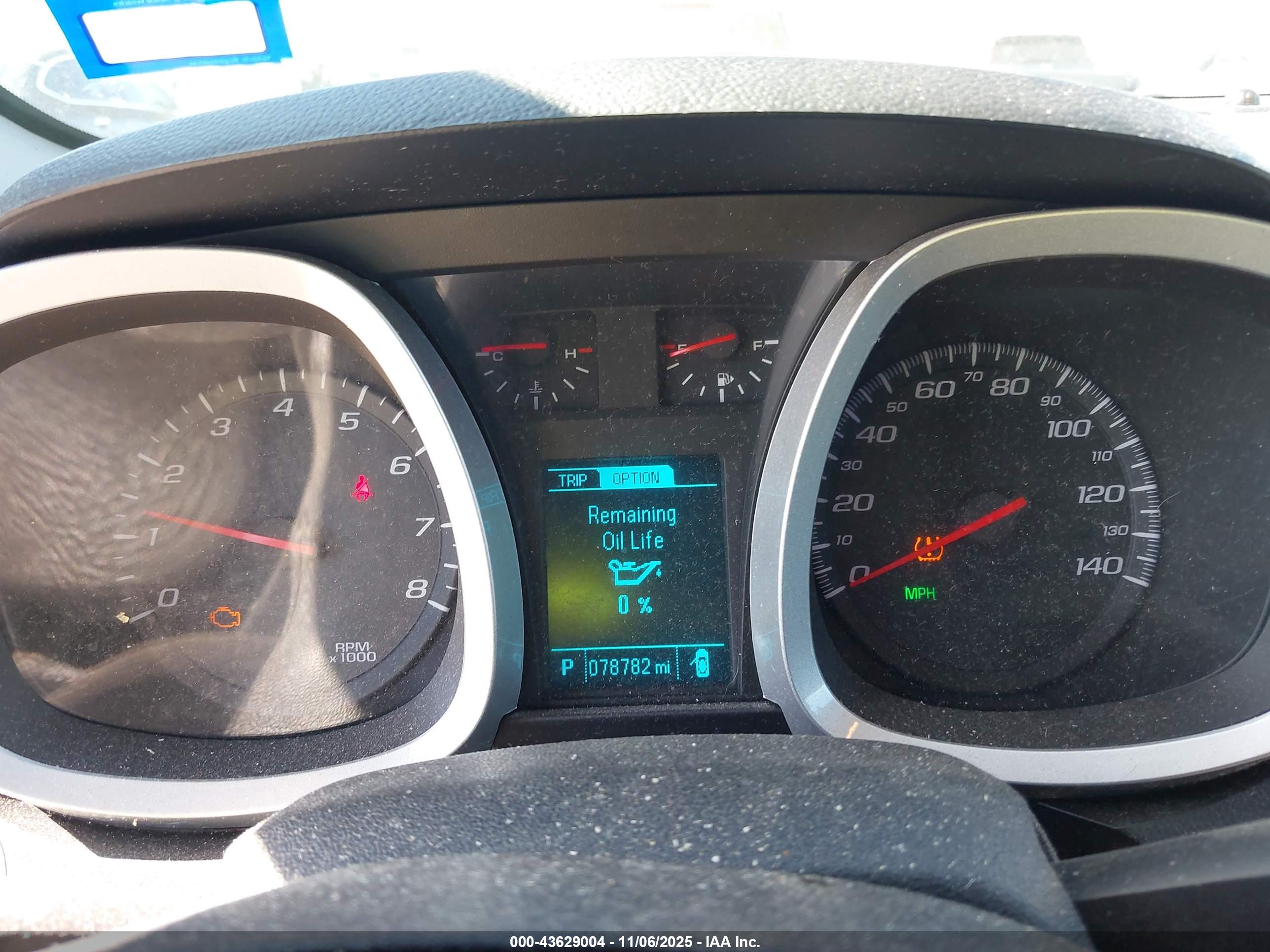 CHEVROLET EQUINOX image 7