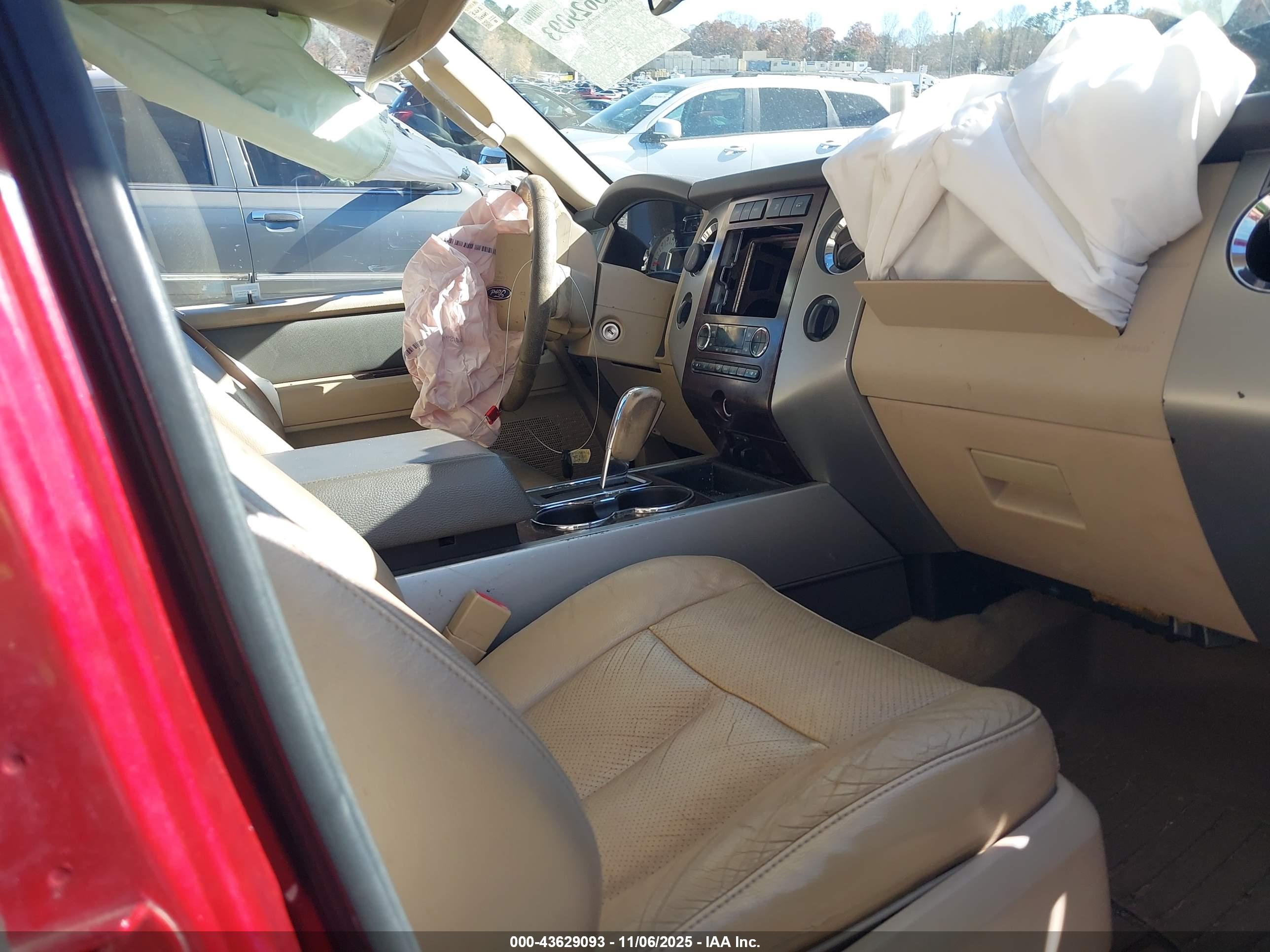 FORD EXPEDITION image 5