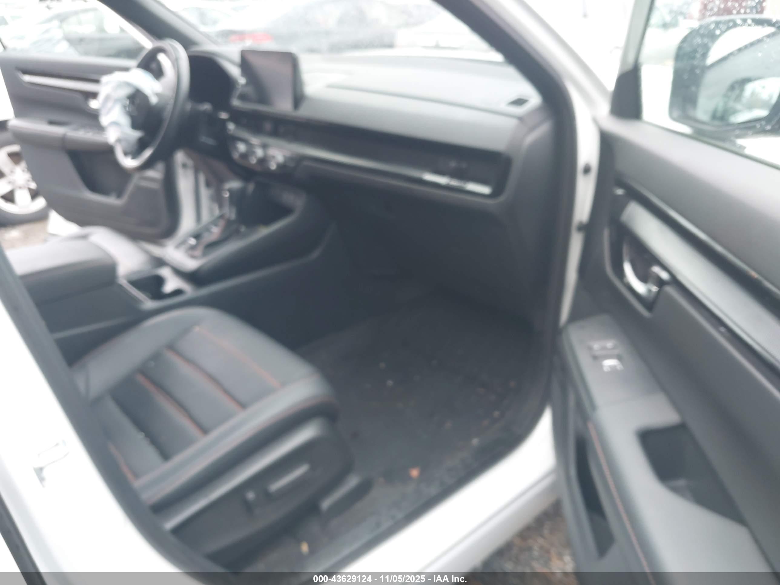 HONDA CR-V image 5