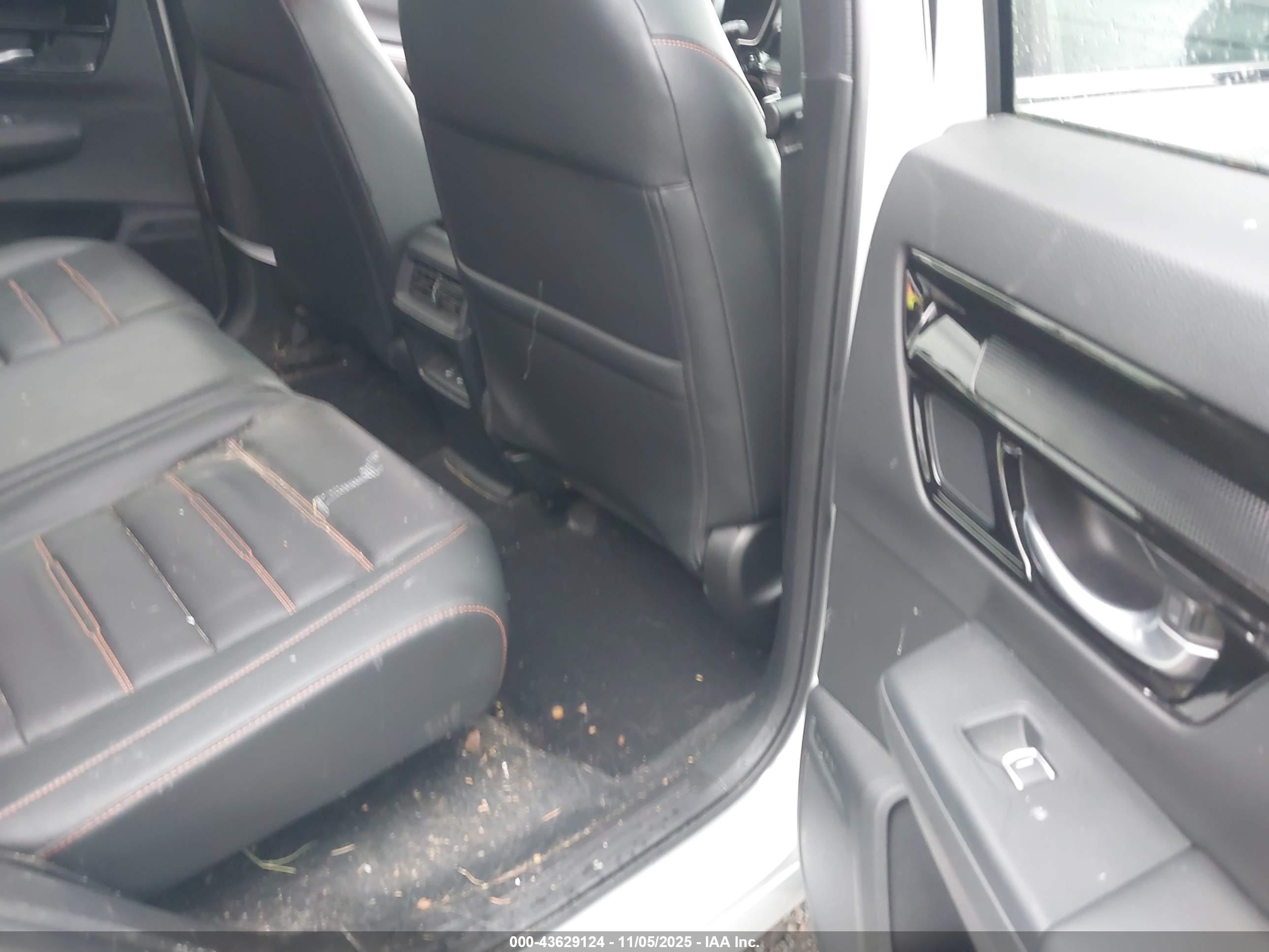 HONDA CR-V image 8