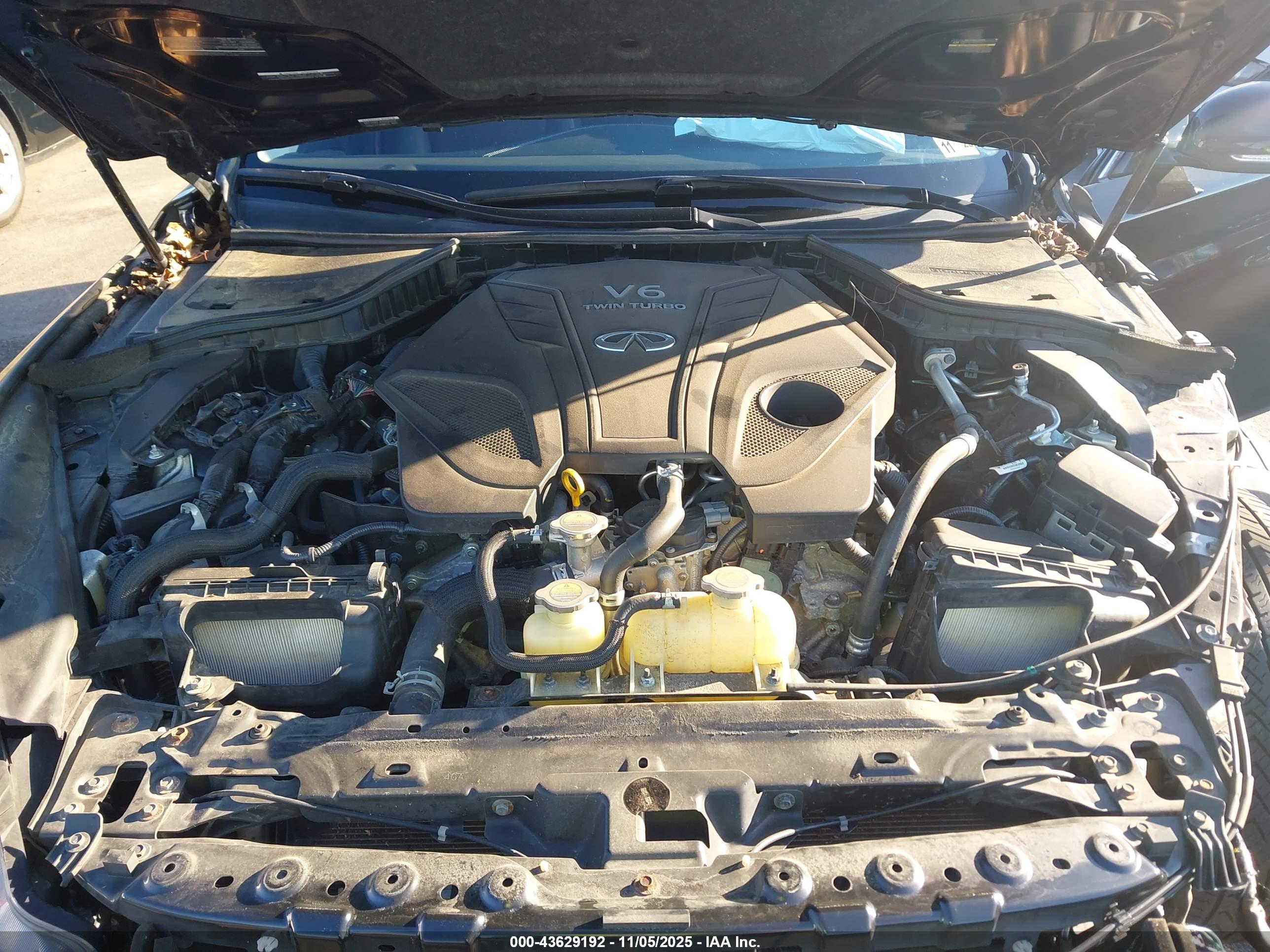 INFINITI Q50 image 10