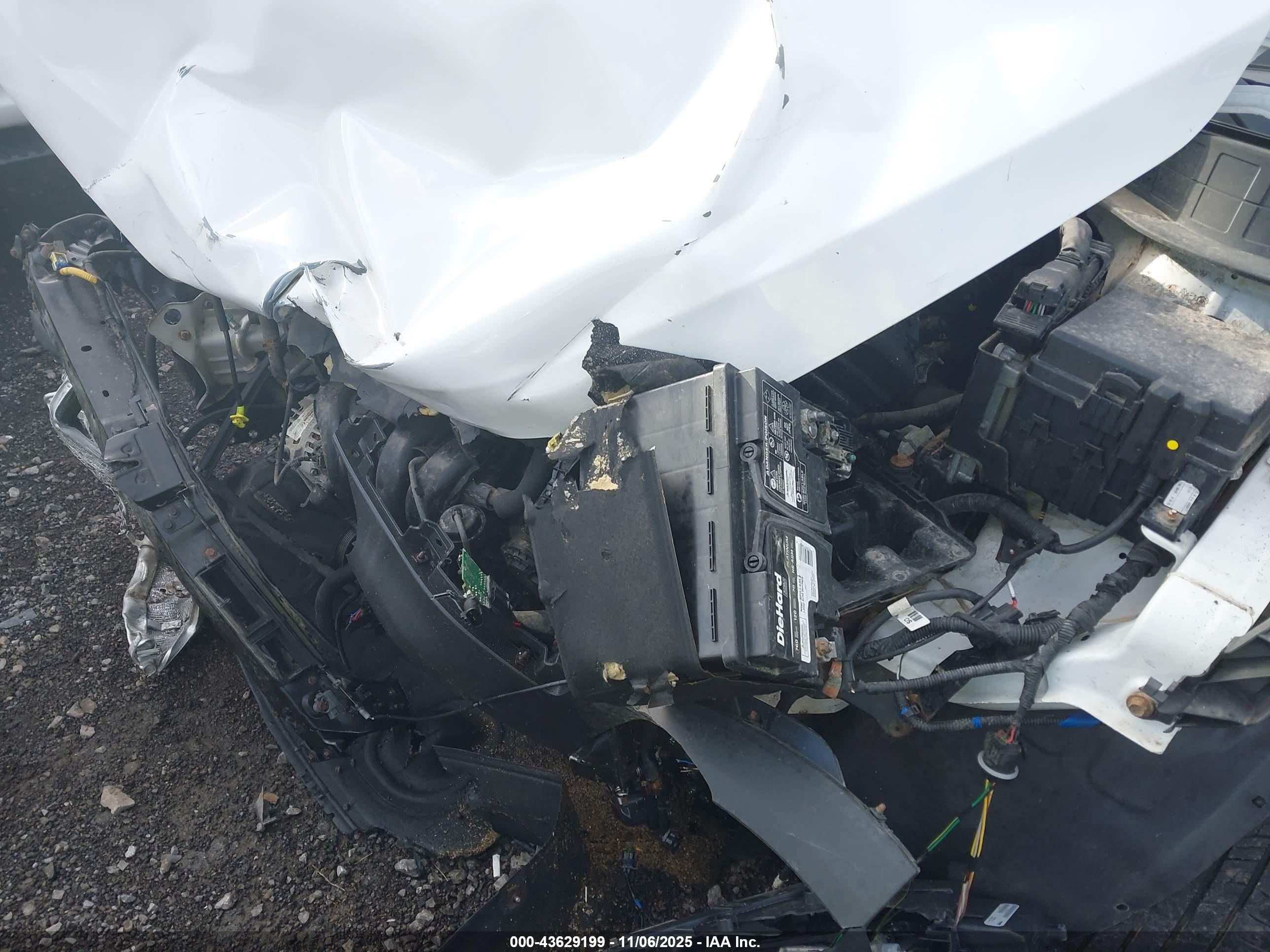 HYUNDAI TUCSON image 10
