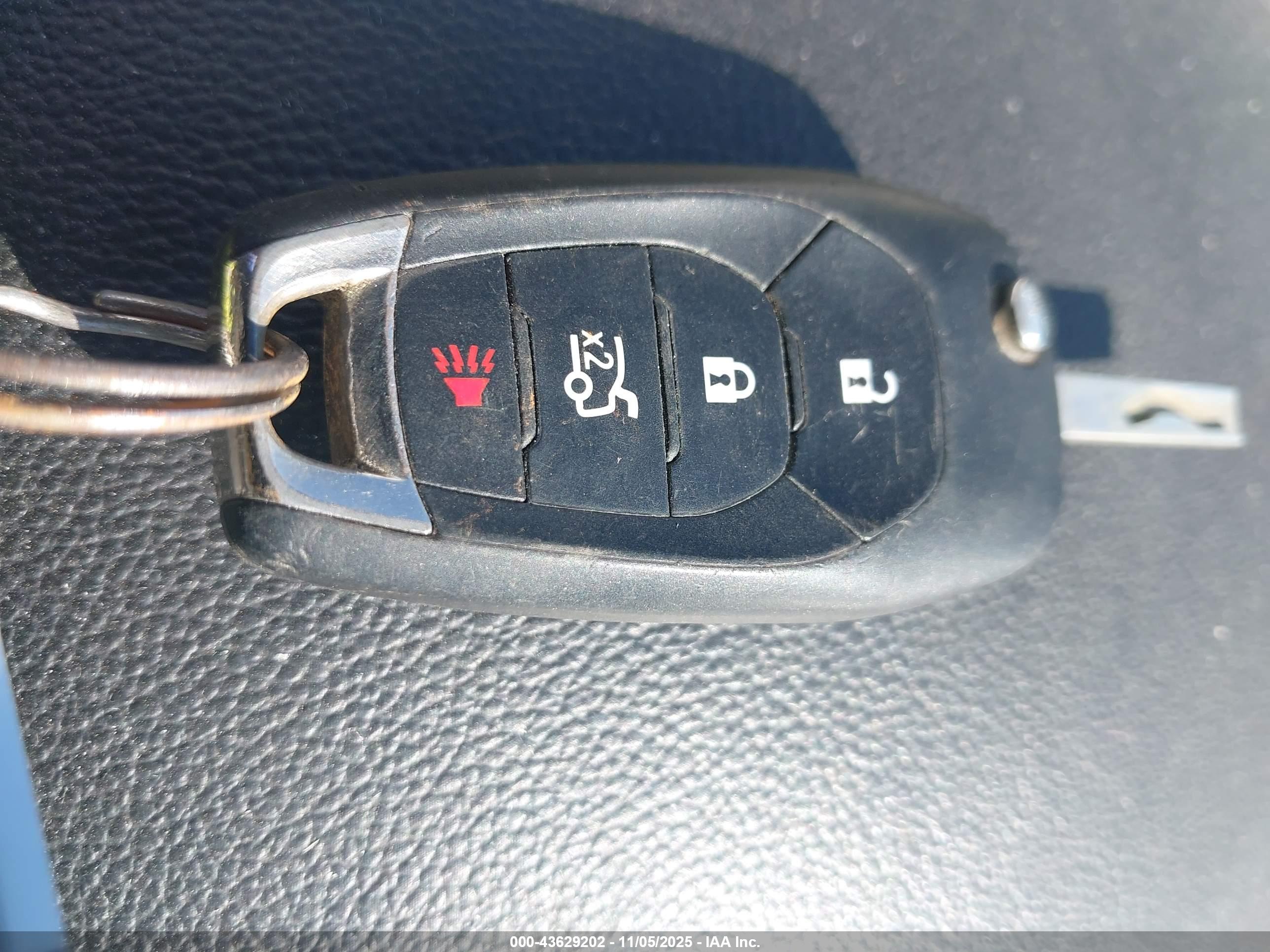 CHEVROLET CRUZE image 11