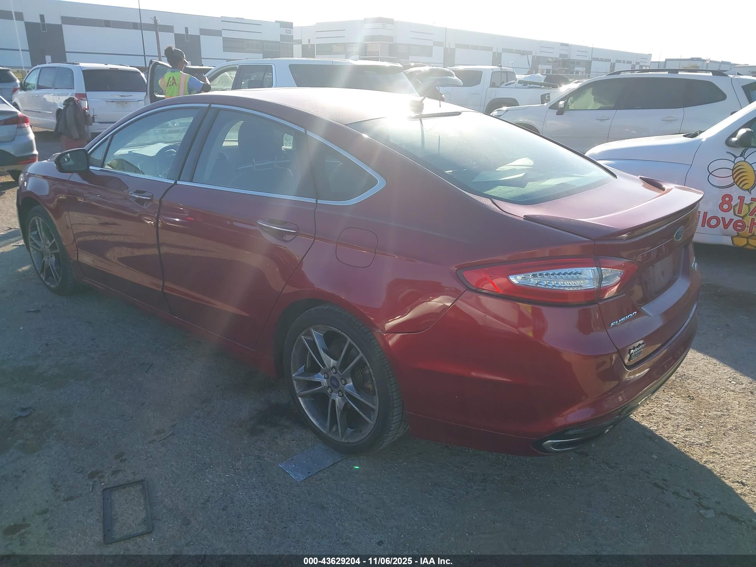 FORD FUSION image 3