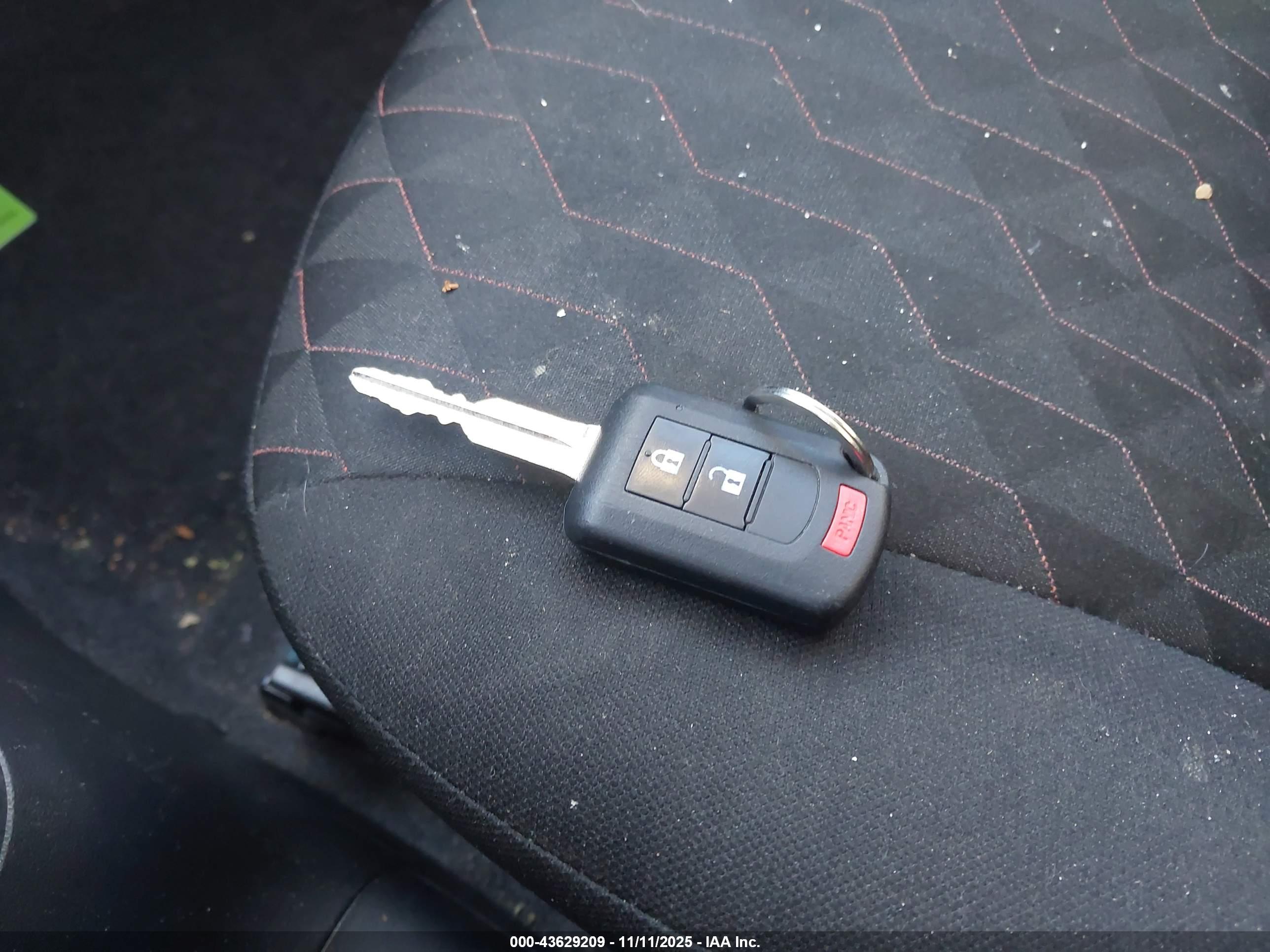 MITSUBISHI MIRAGE image 11