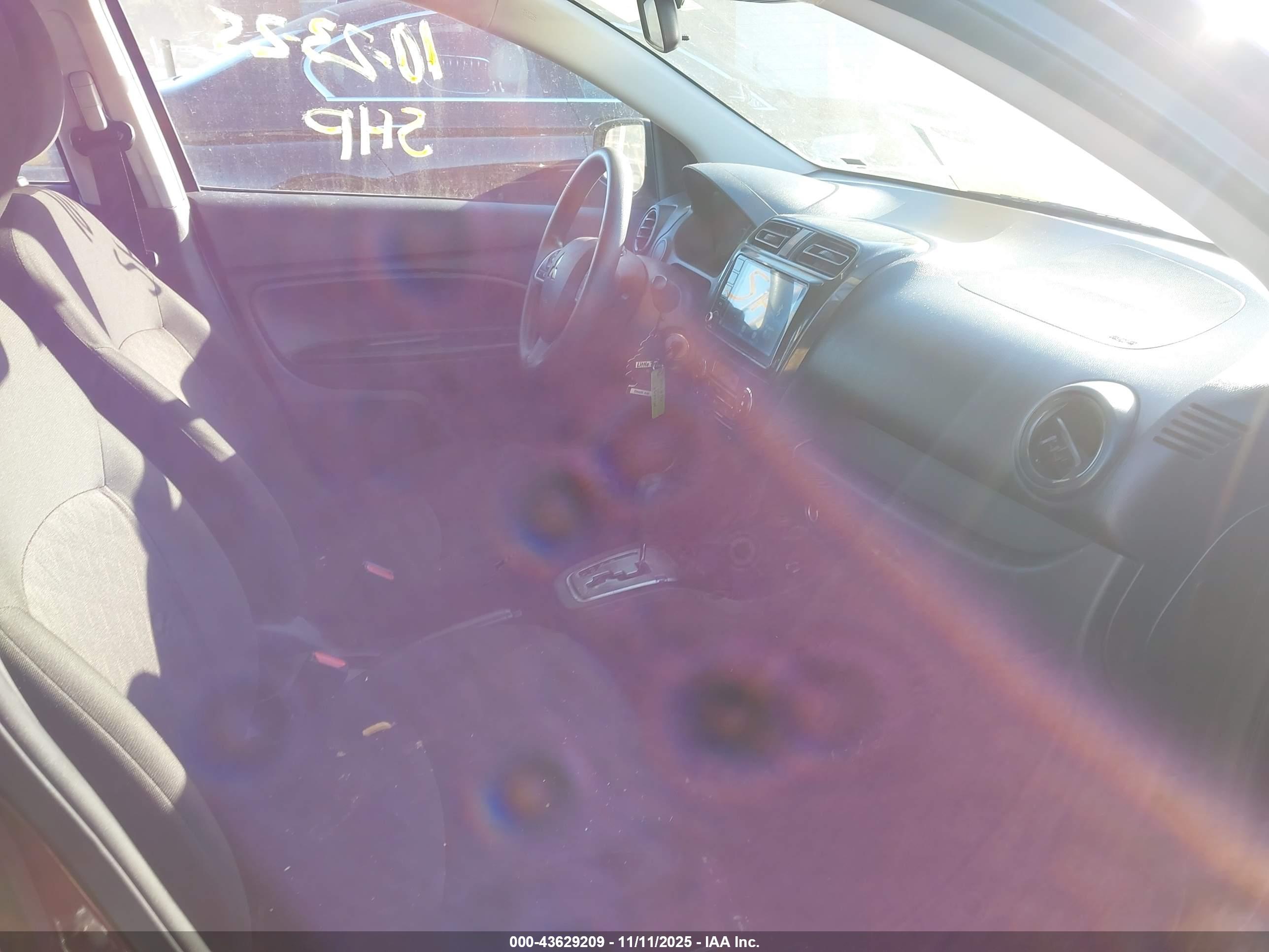 MITSUBISHI MIRAGE image 5