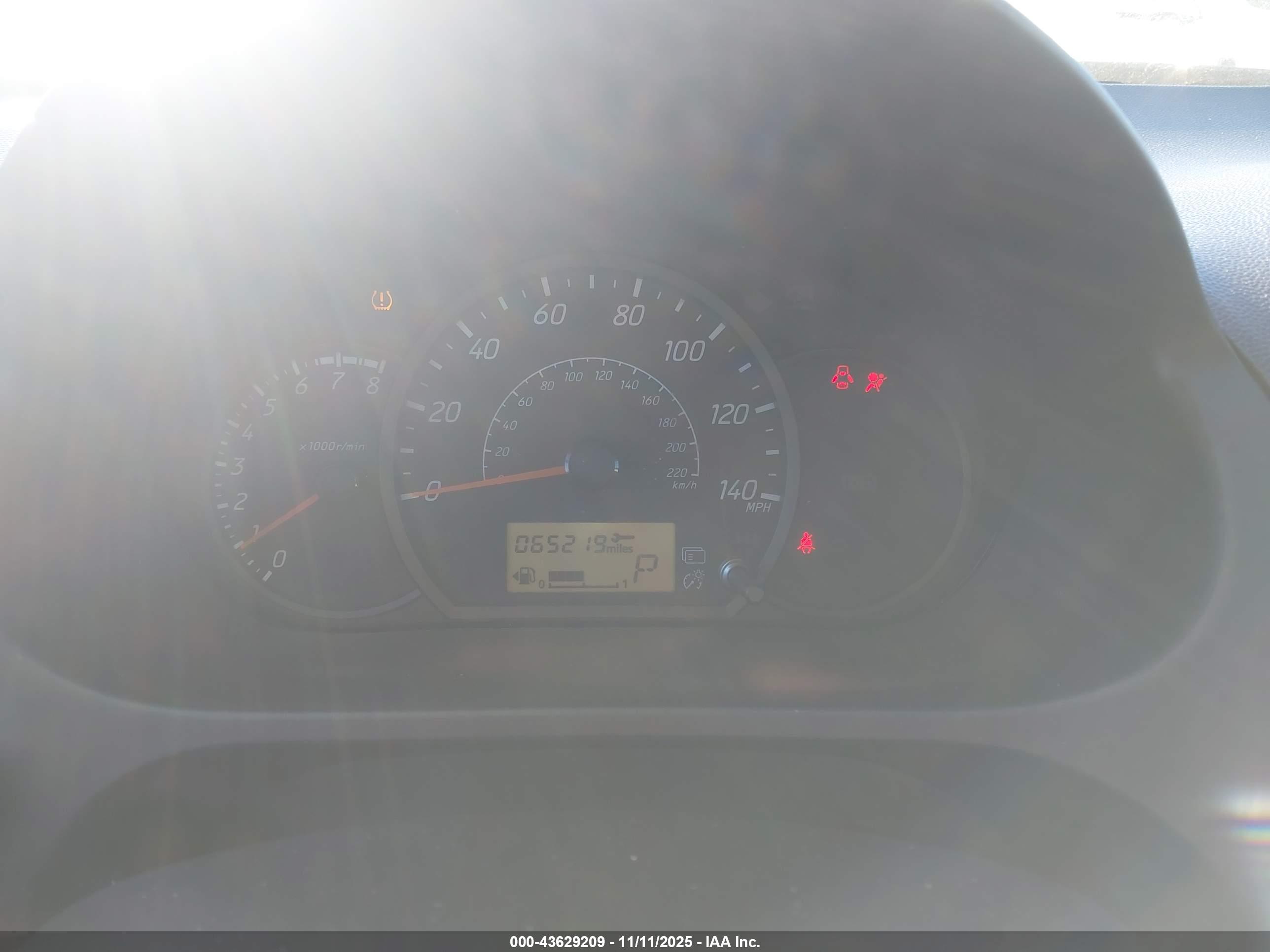 MITSUBISHI MIRAGE image 7