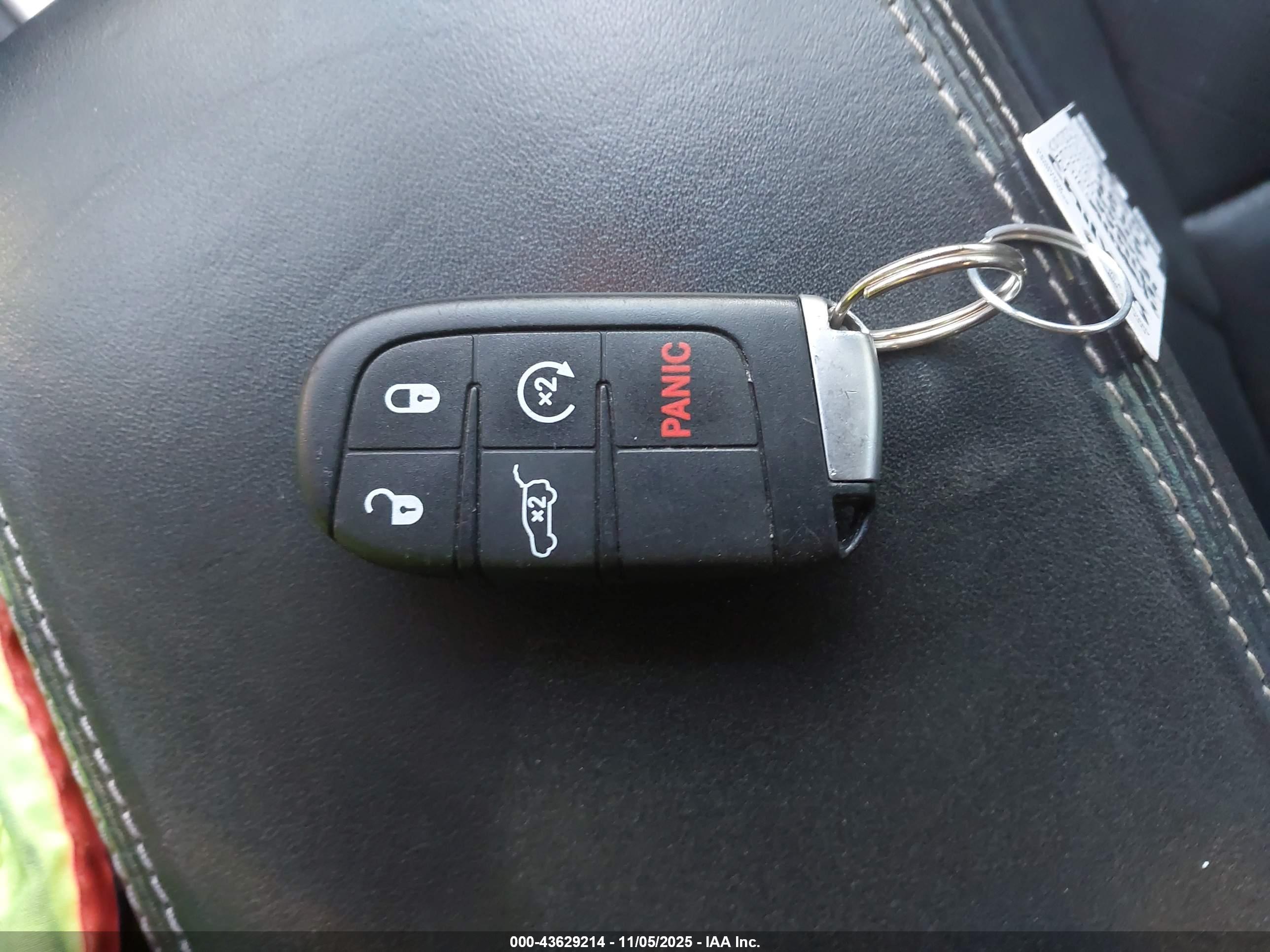 JEEP GRAND image 11