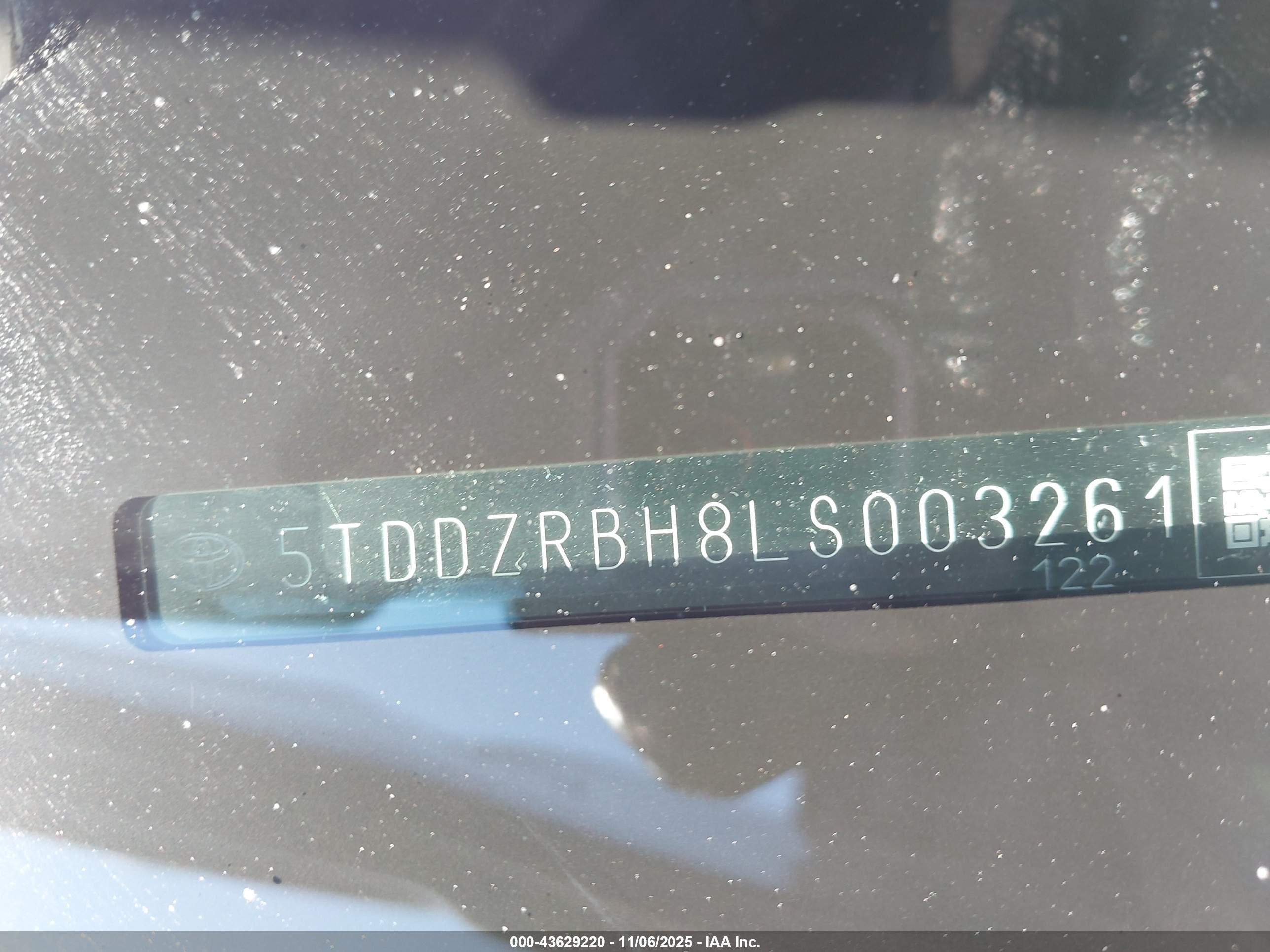 TOYOTA HIGHLANDER image 9