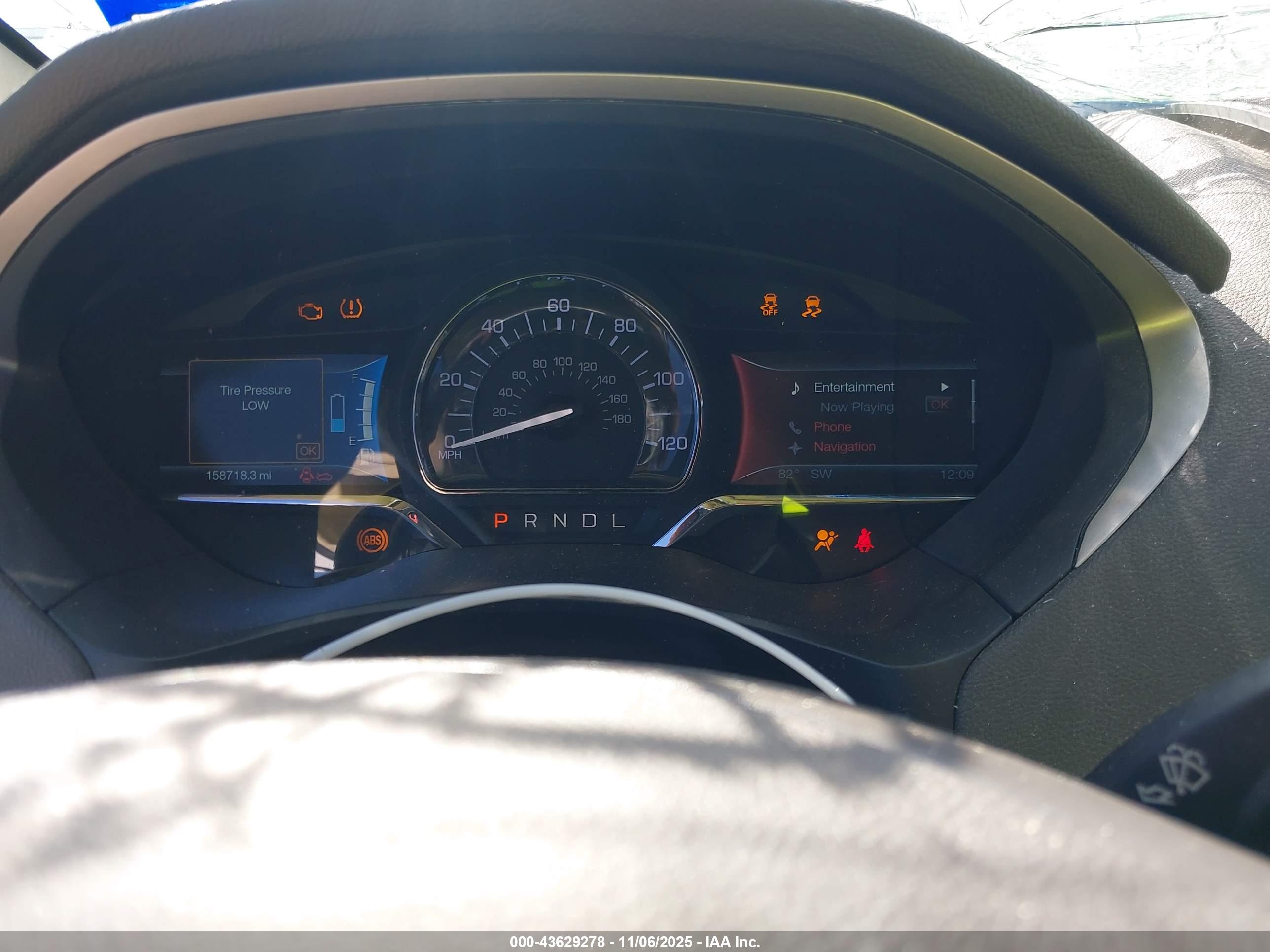 LINCOLN MKZ image 7