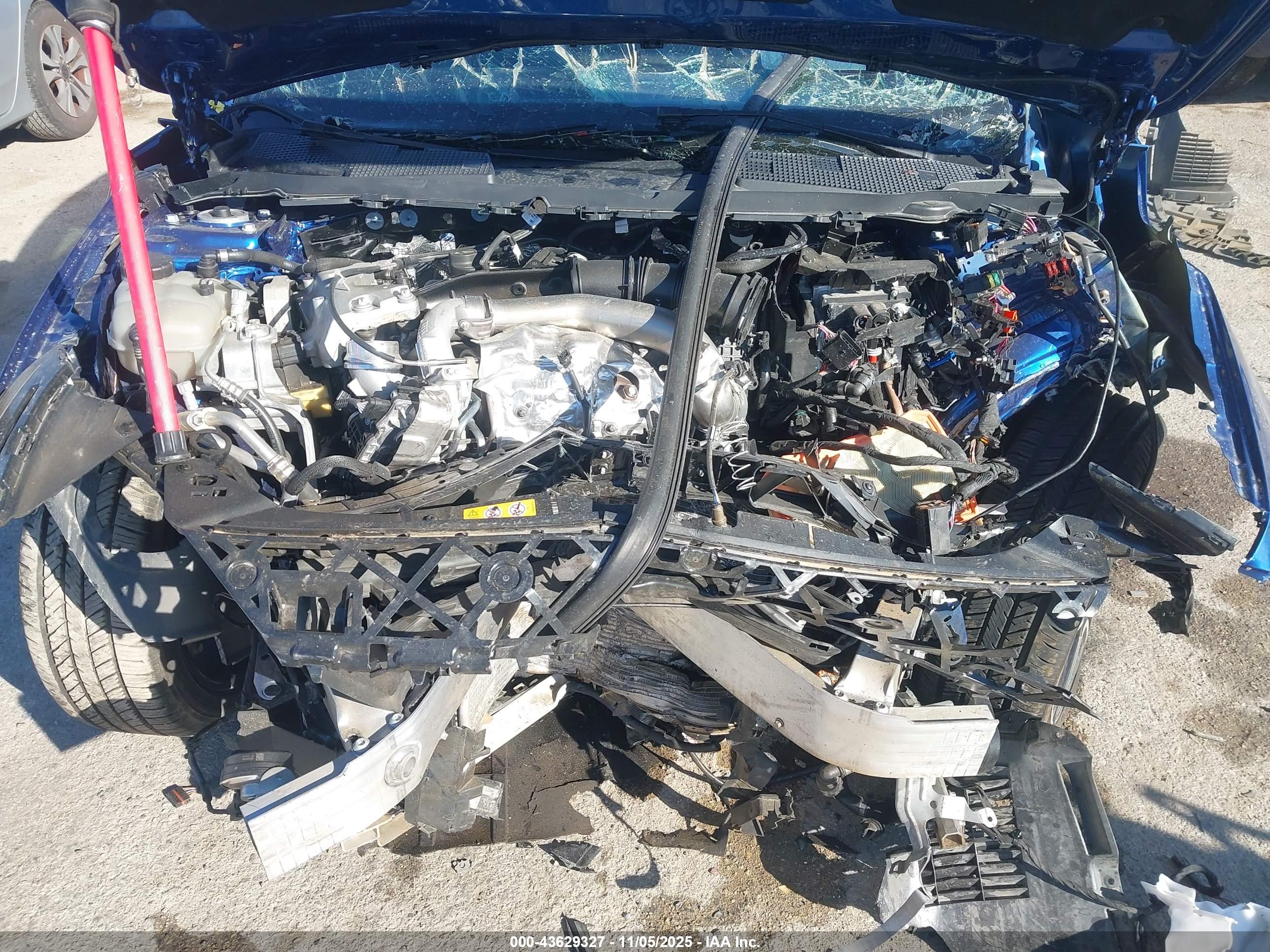 MERCEDES-BENZ CLA image 10