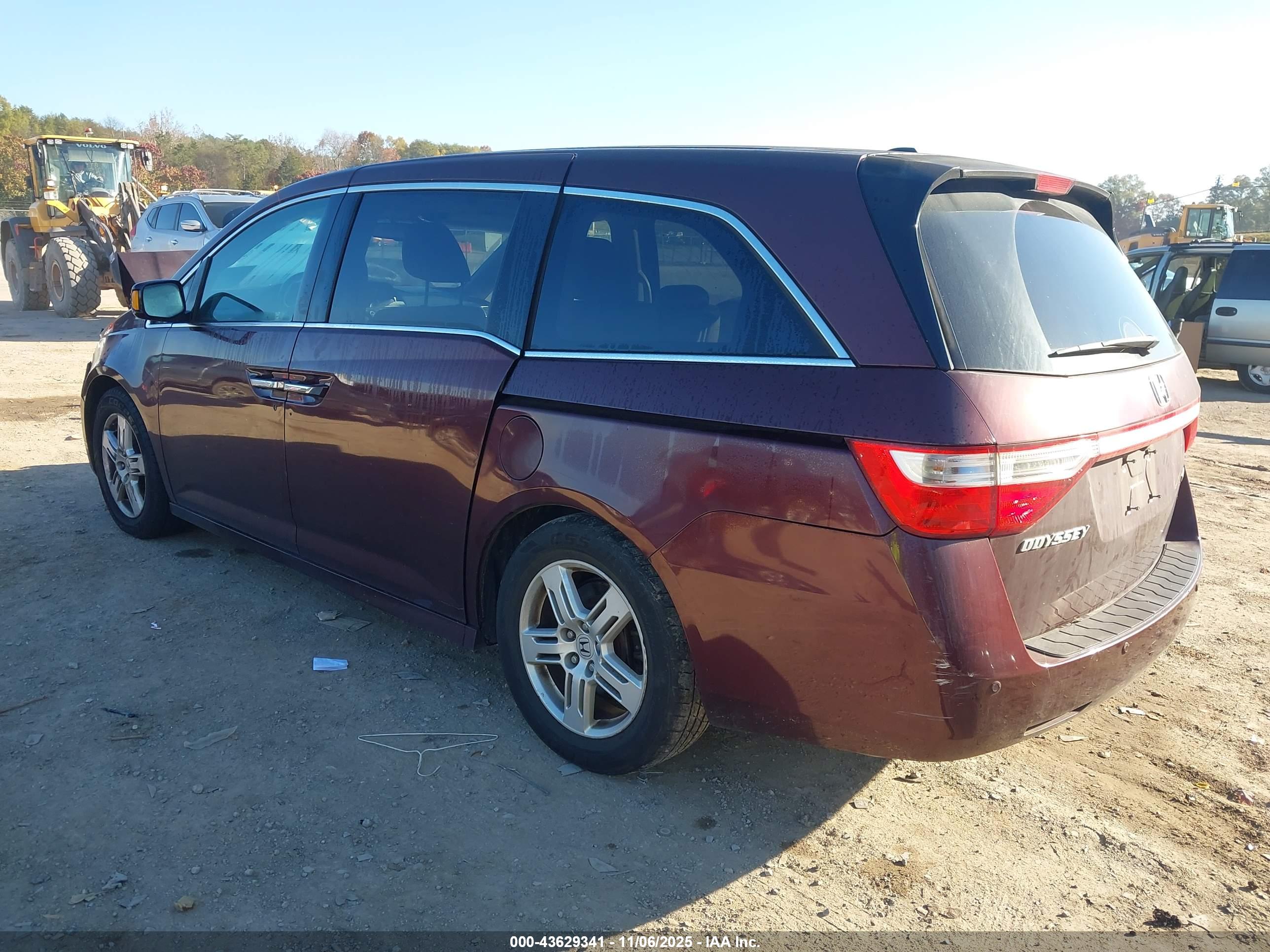 HONDA ODYSSEY image 3