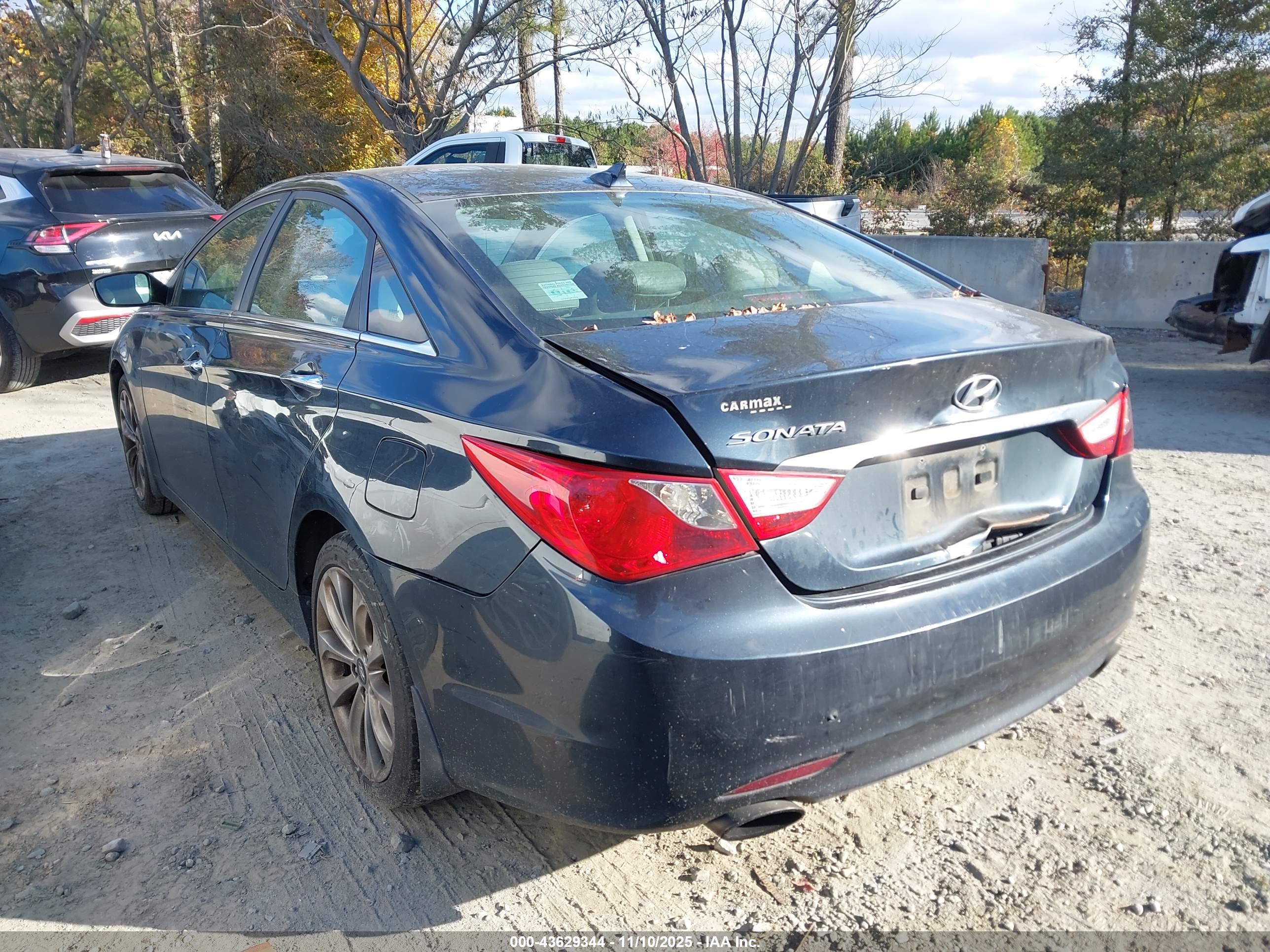 HYUNDAI SONATA image 3
