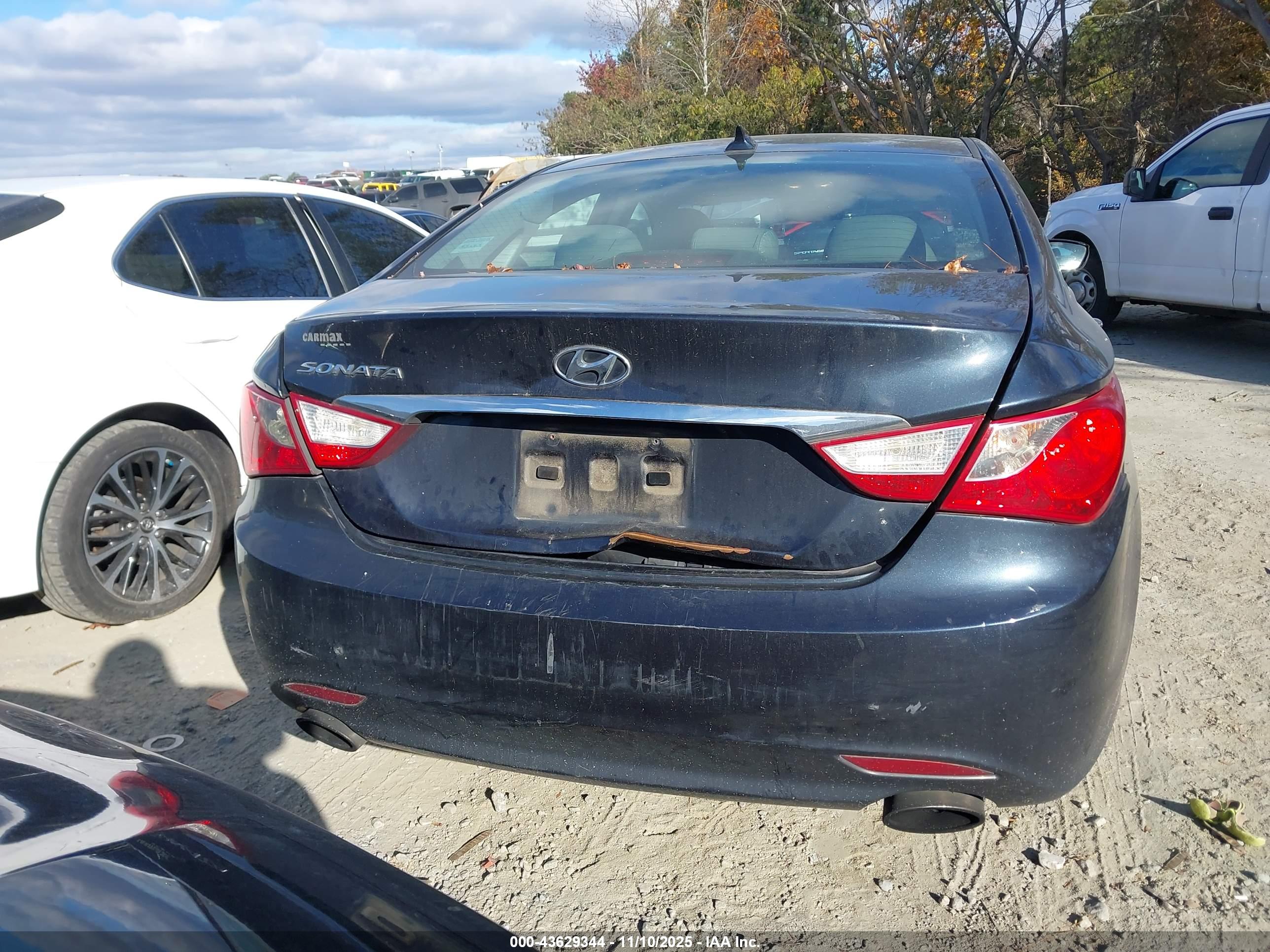 HYUNDAI SONATA image 6