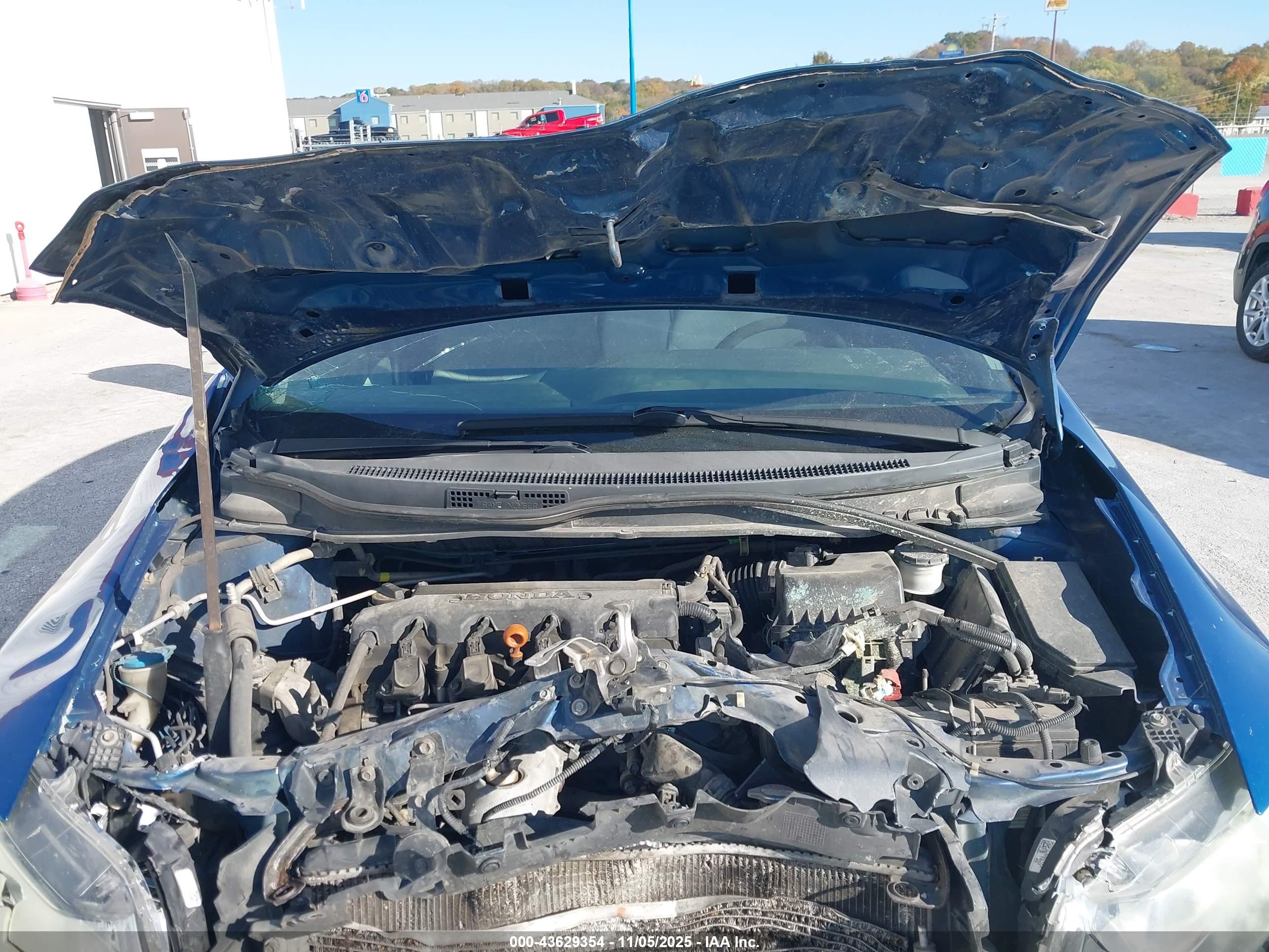 HONDA CIVIC image 10