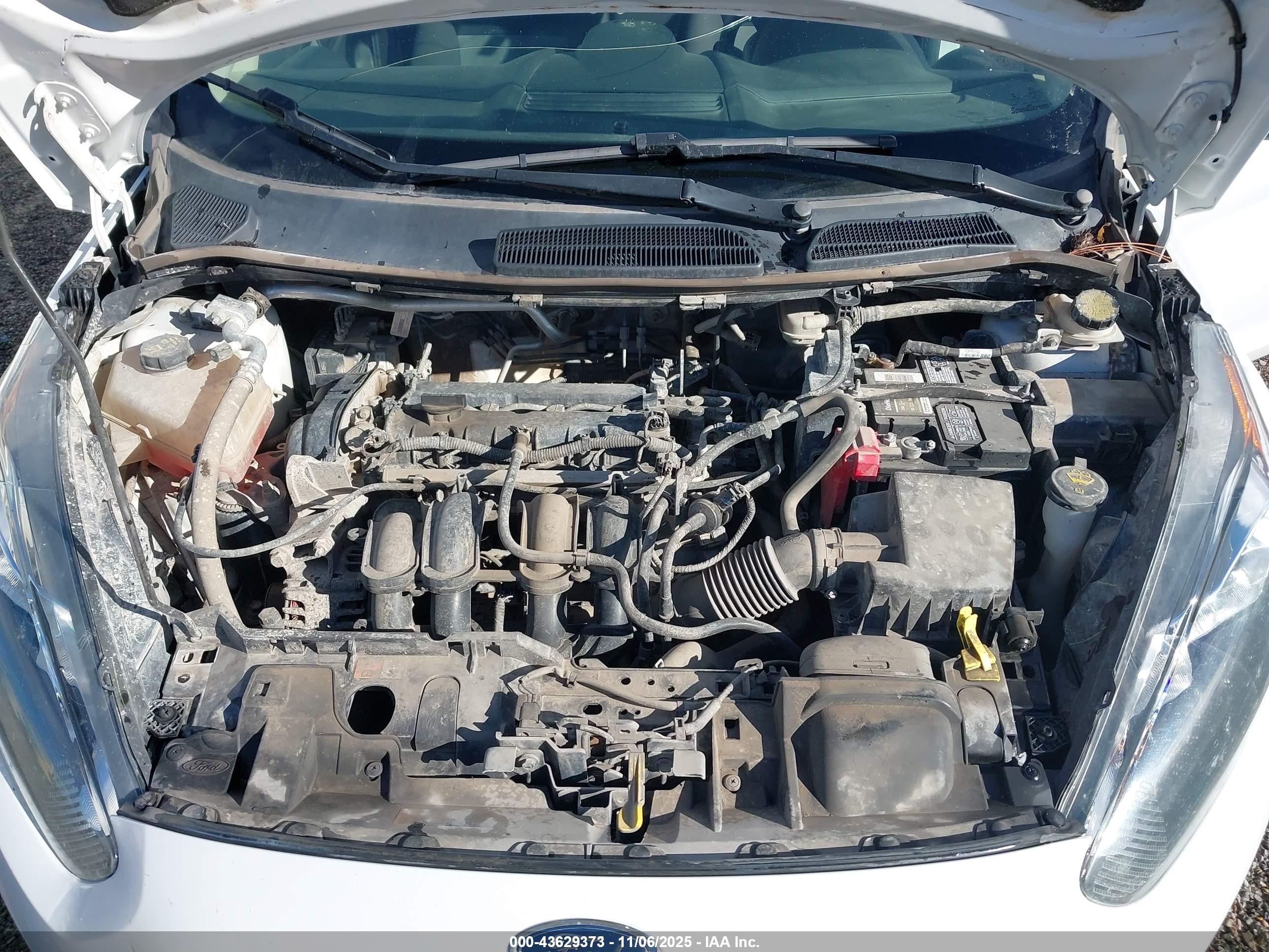 FORD FIESTA image 10