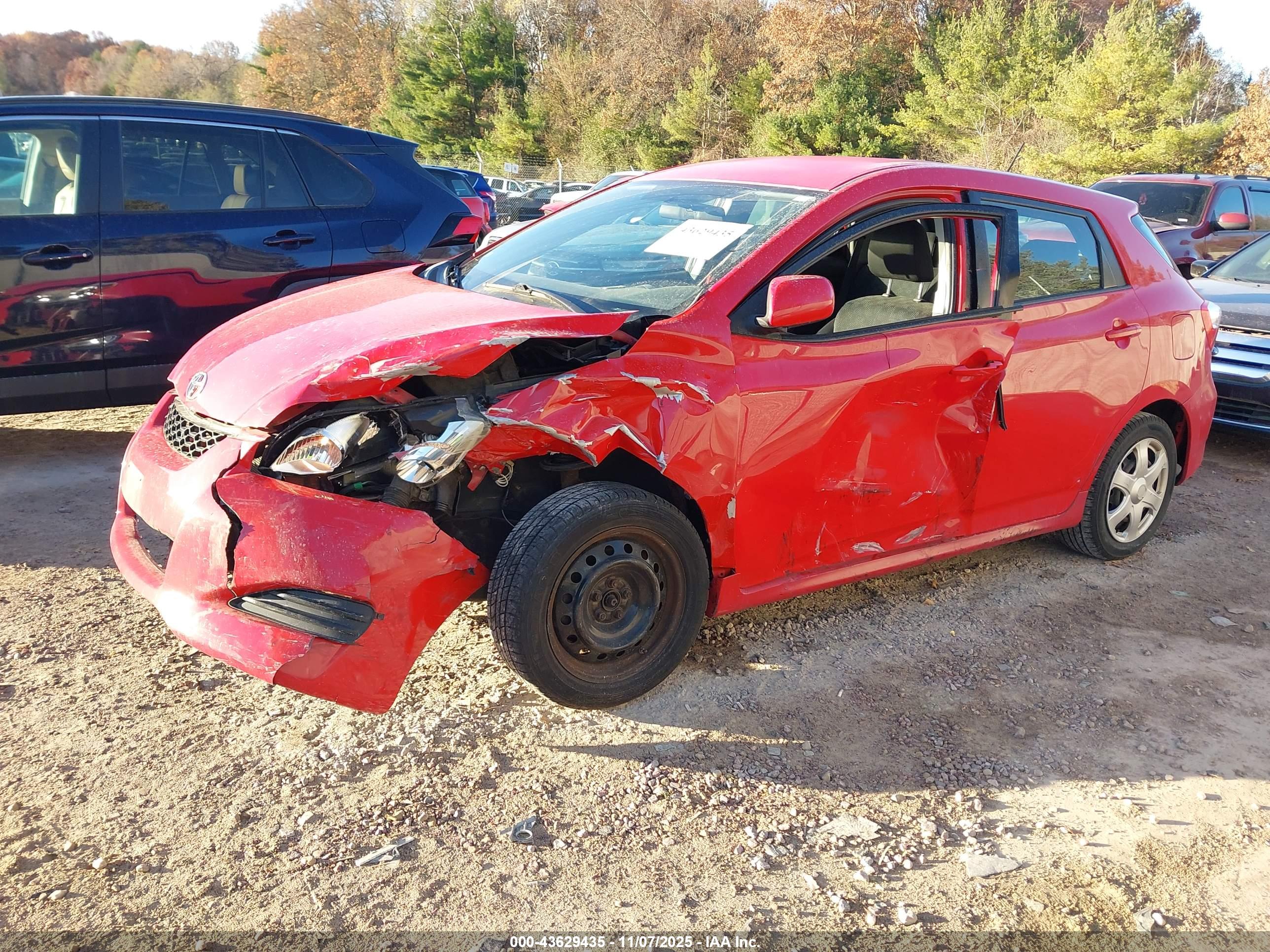 TOYOTA MATRIX image 2