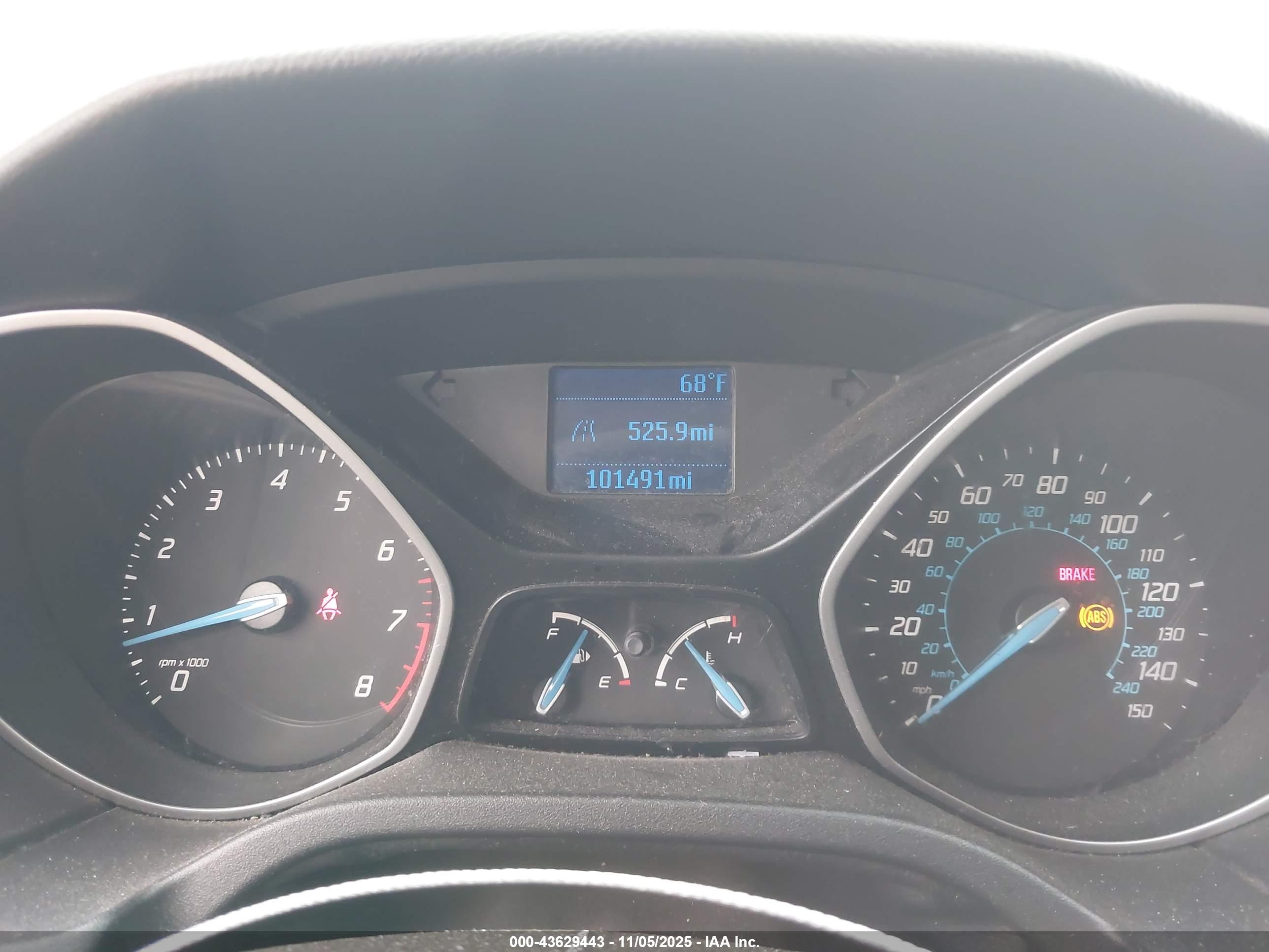FORD FOCUS image 7