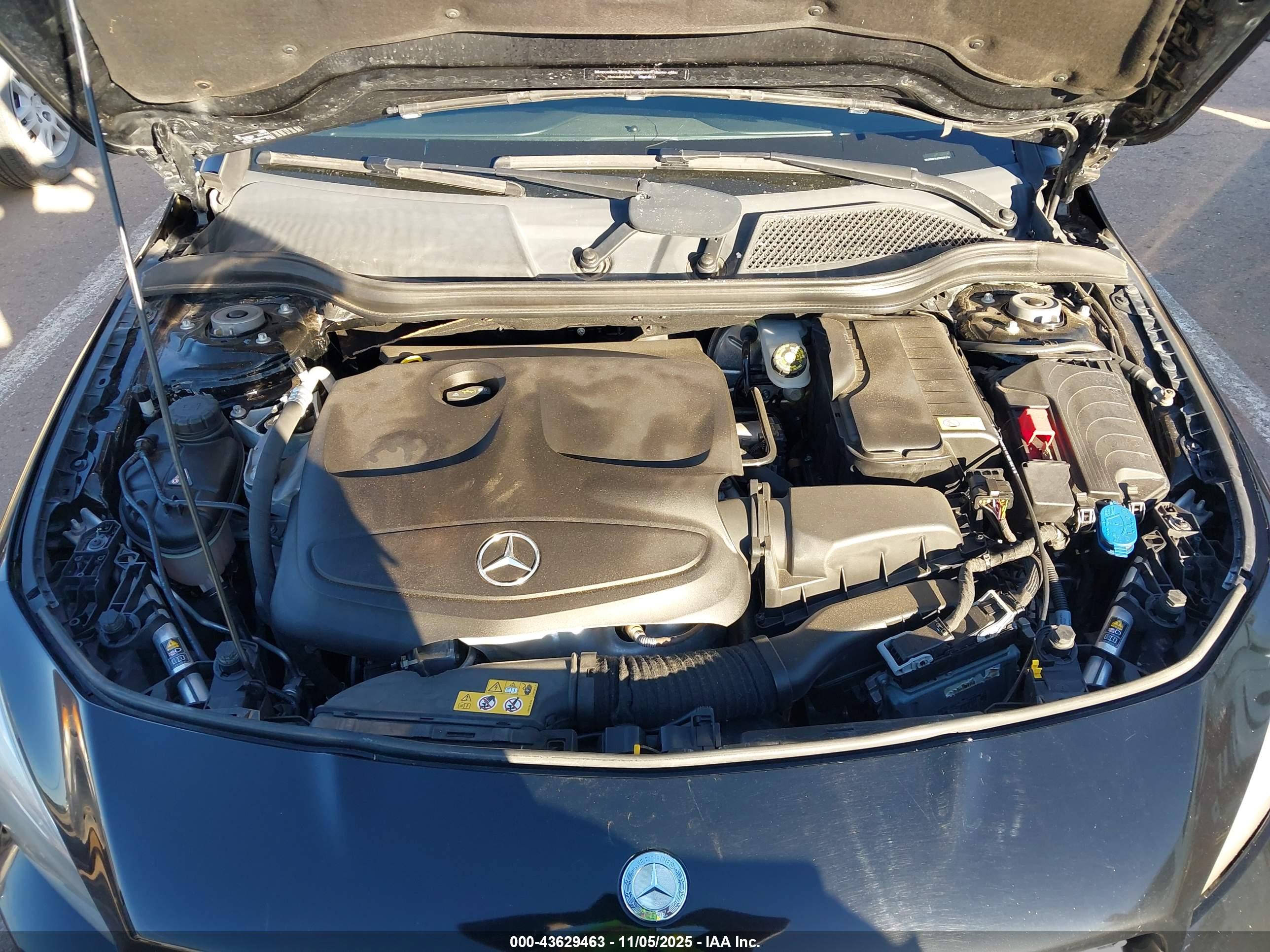 MERCEDES-BENZ CLA image 10