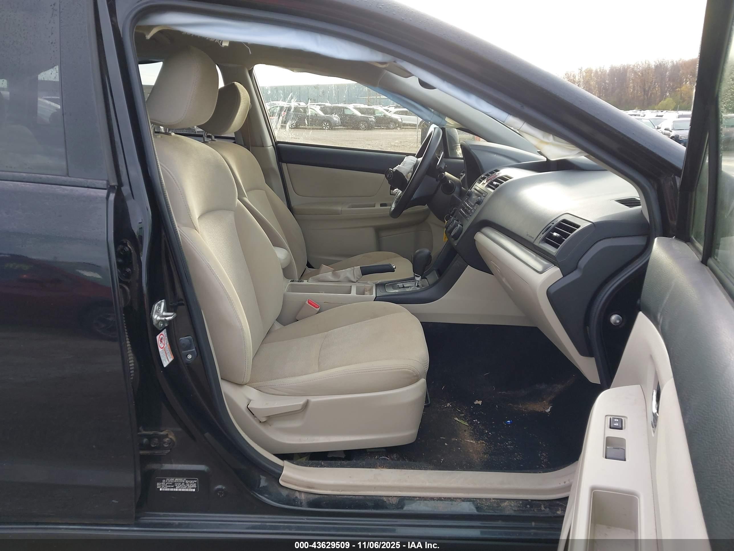 SUBARU XV image 5