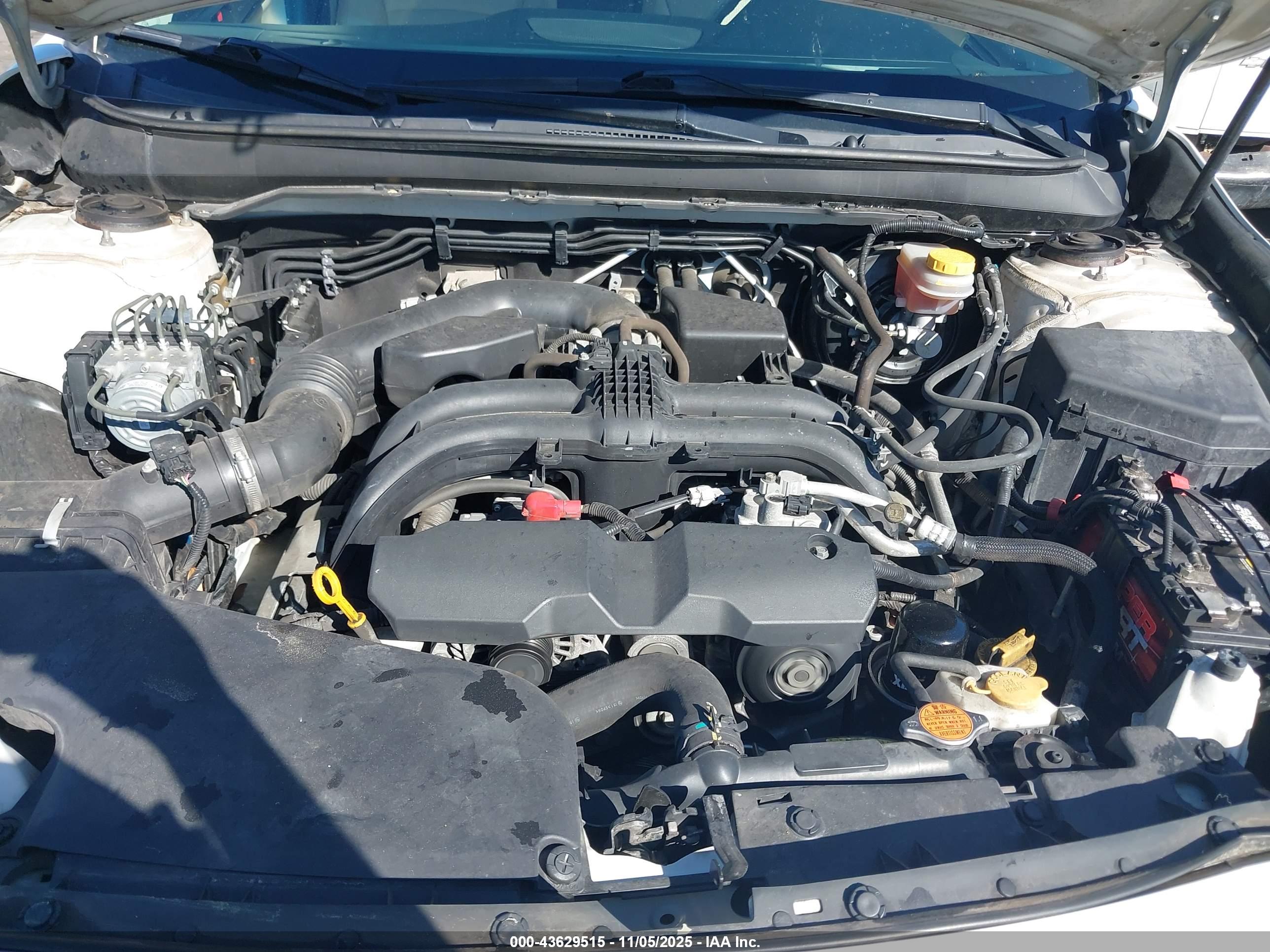 SUBARU OUTBACK image 10