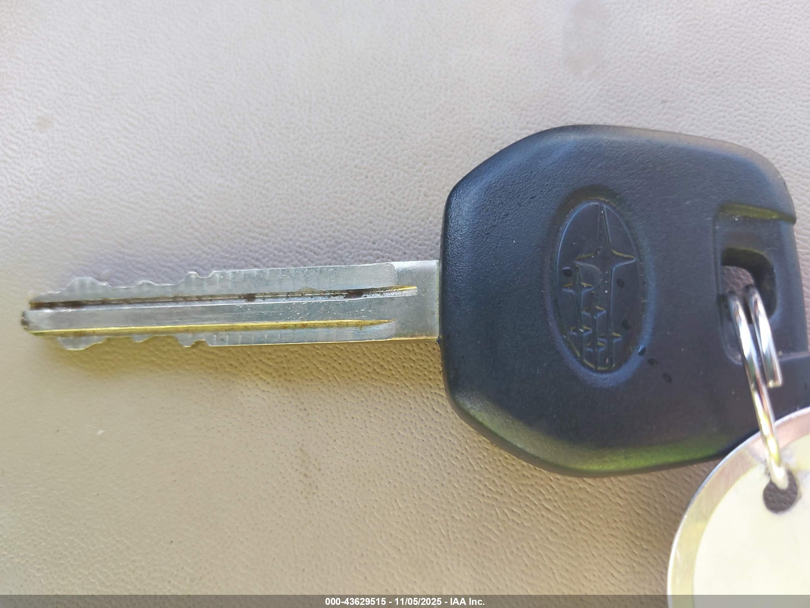 SUBARU OUTBACK image 11