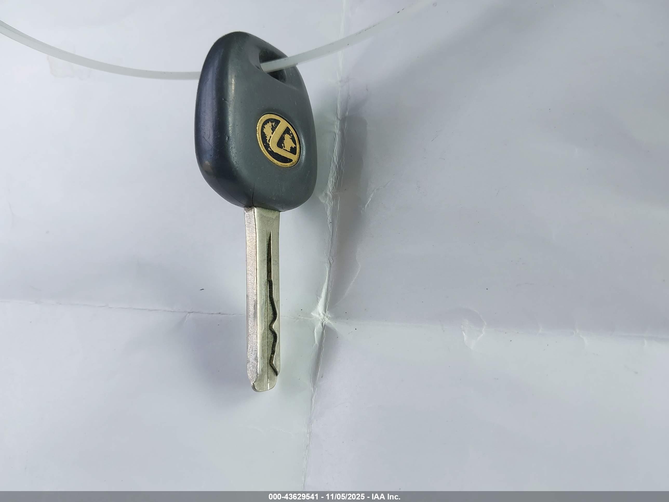 LEXUS GS image 11