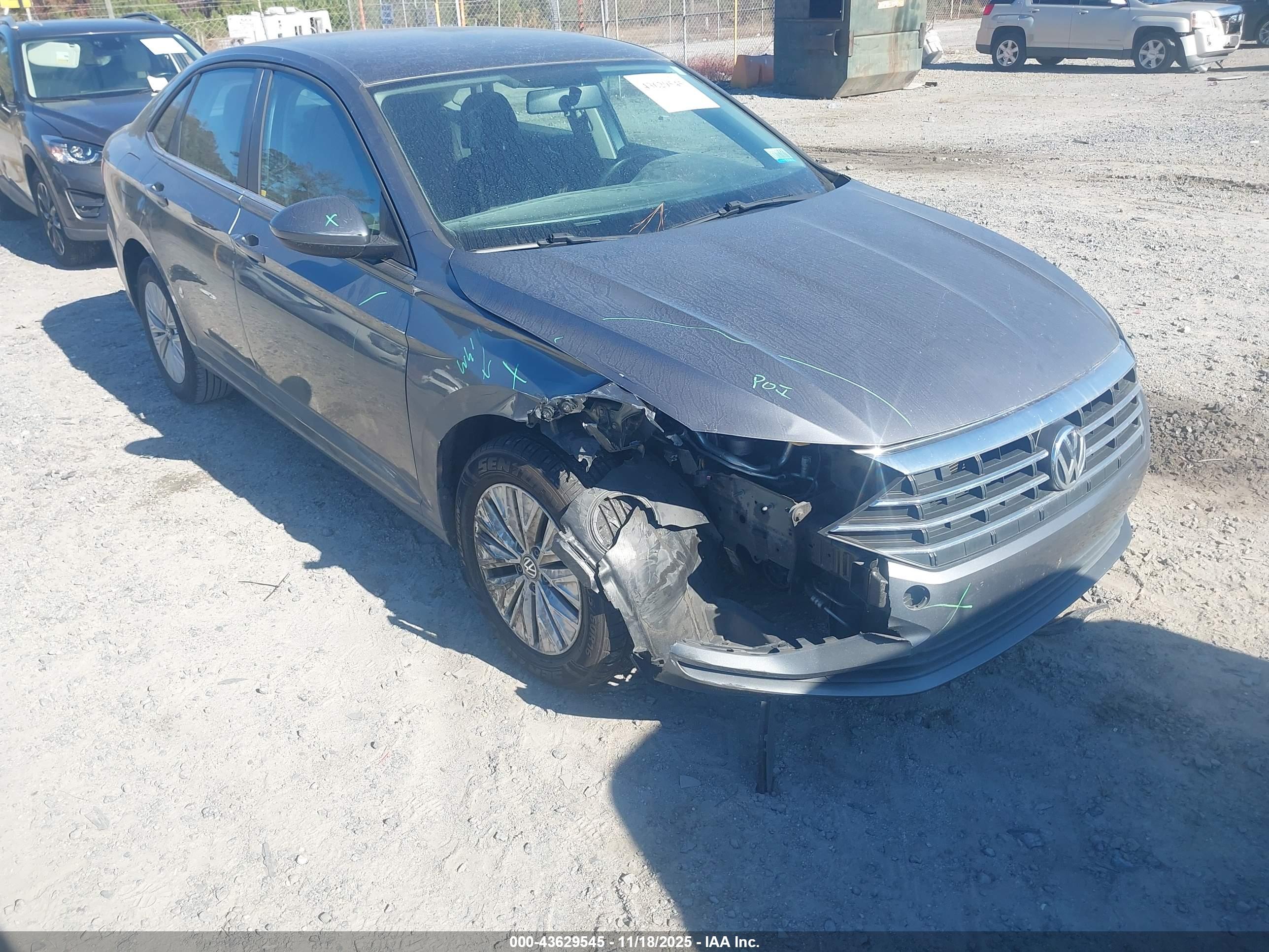 VOLKSWAGEN JETTA image 6