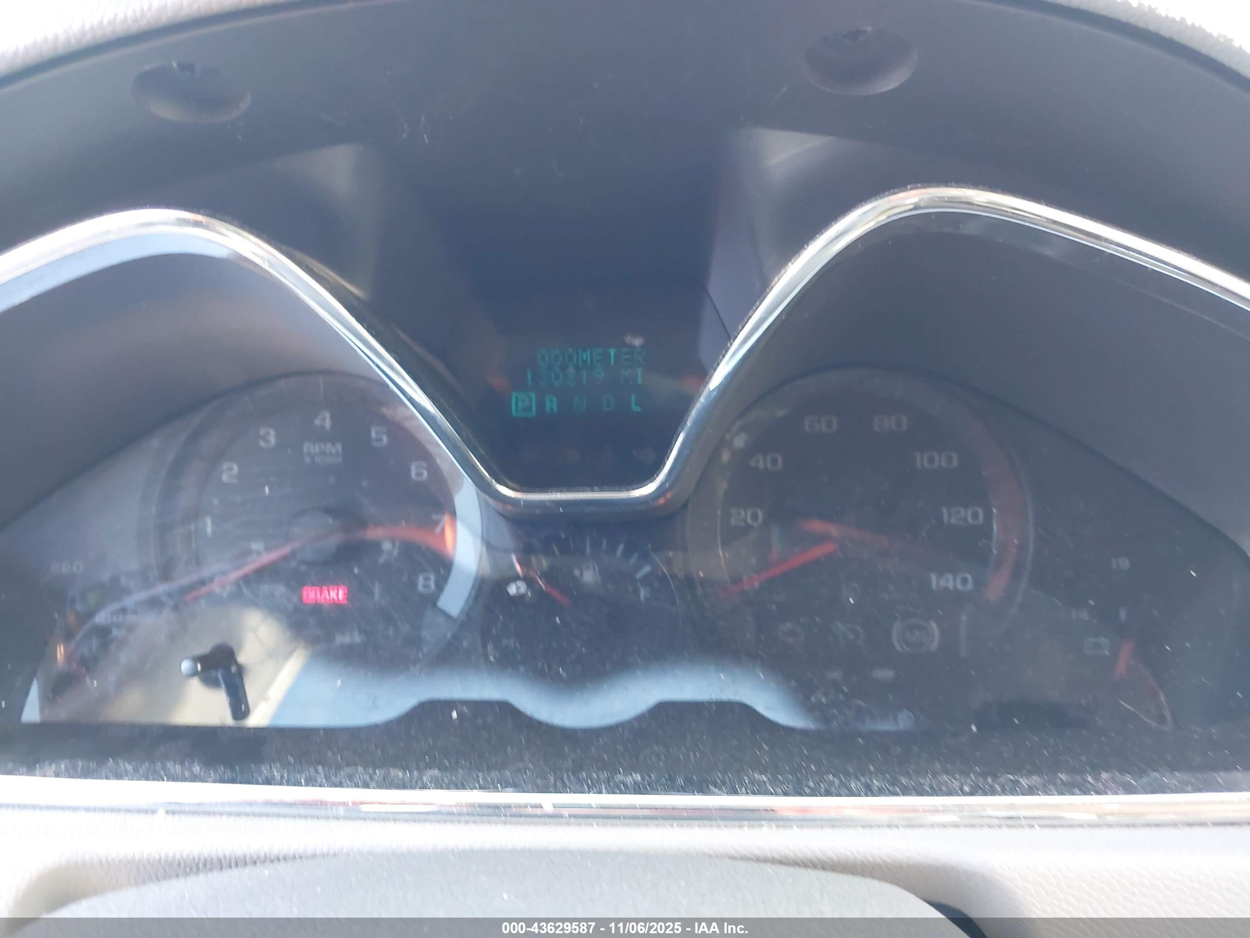 CHEVROLET TRAVERSE image 7