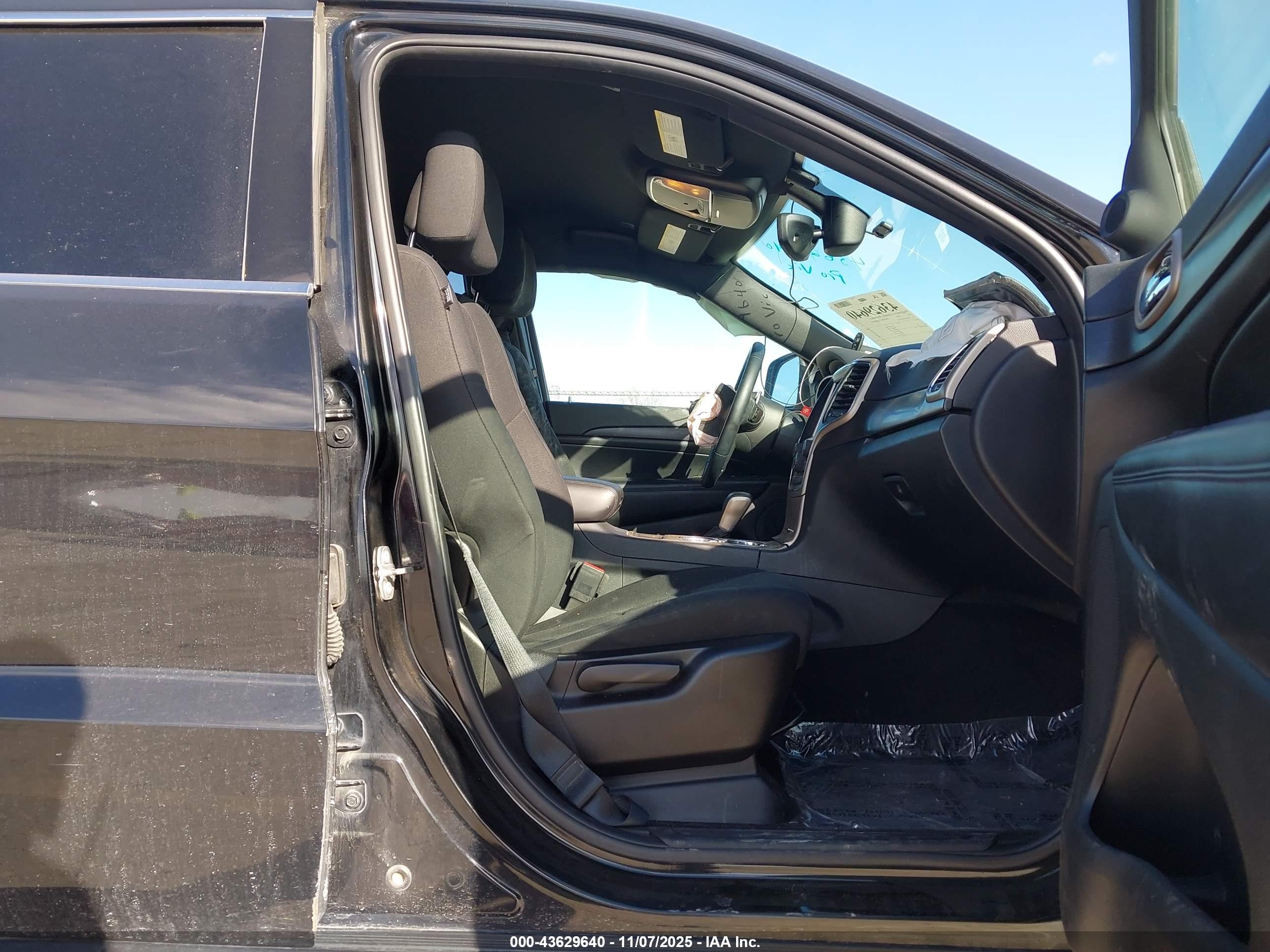 JEEP GRAND image 5