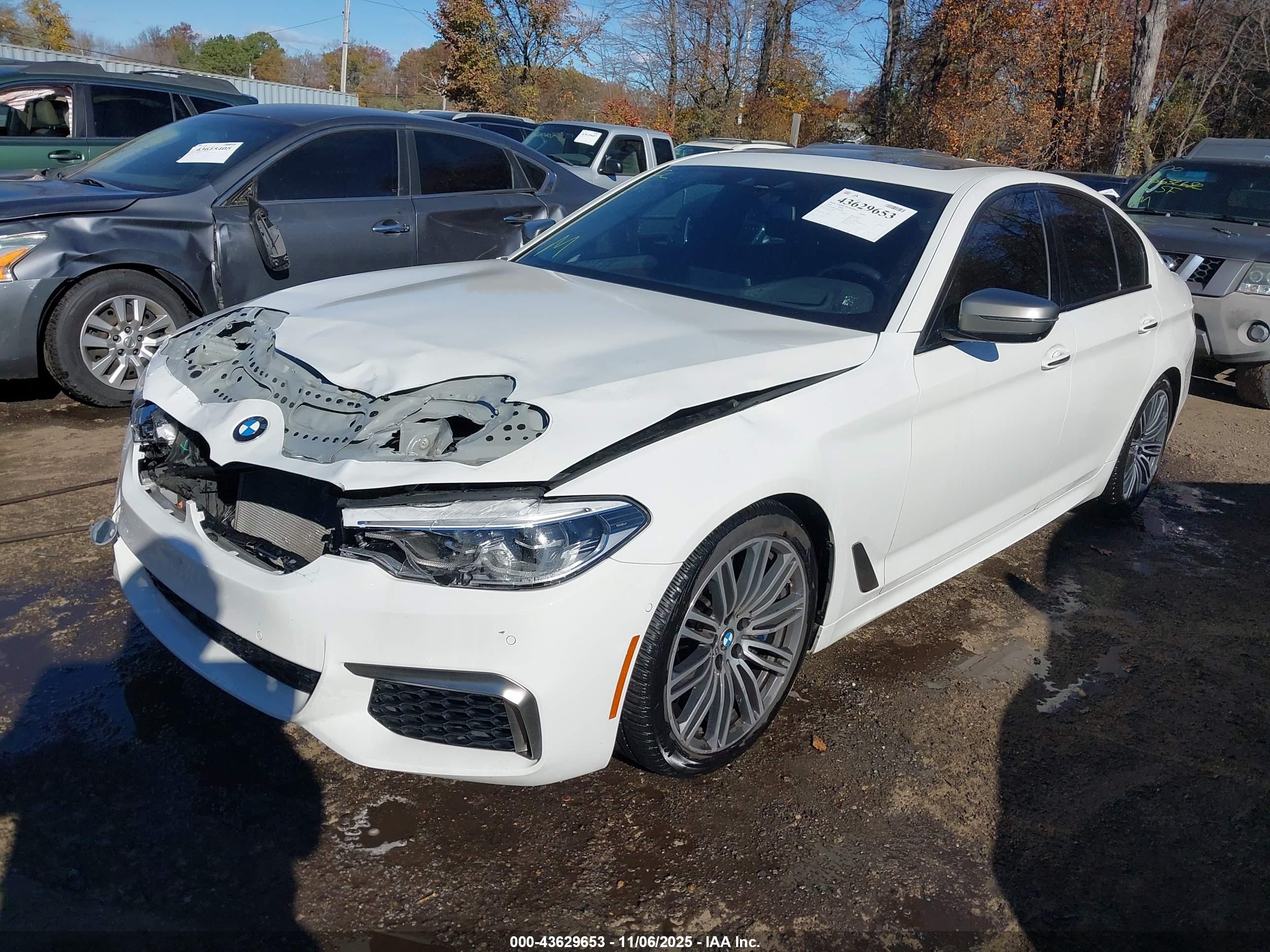 BMW M550I image 2